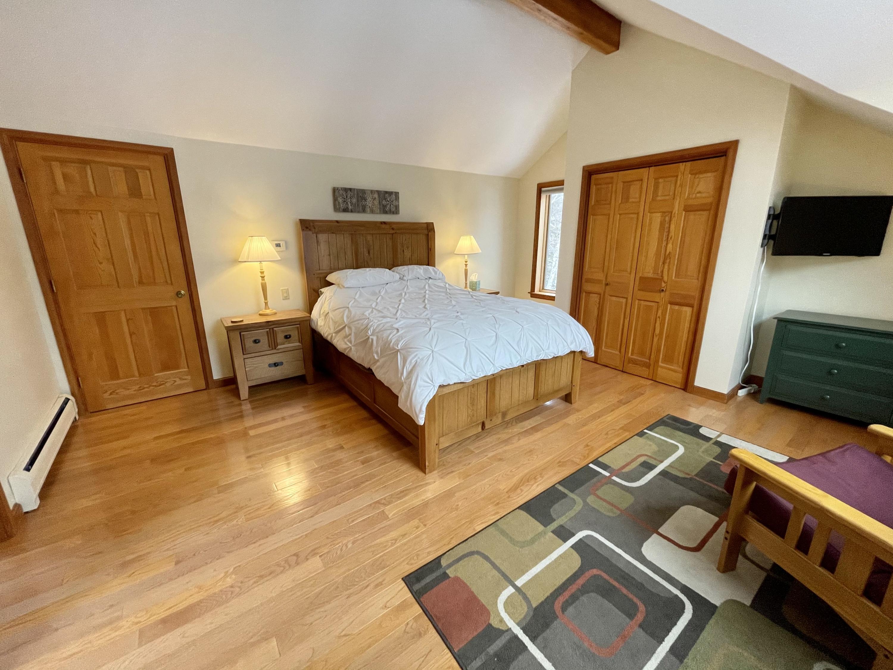 521 Commons Circle, 521
