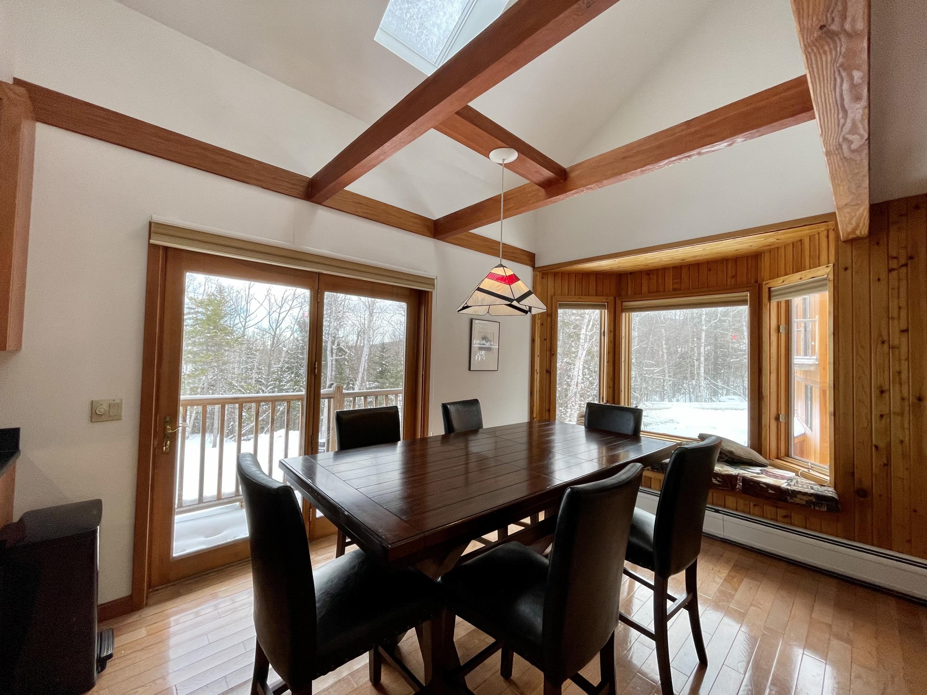521 Commons Circle, 521