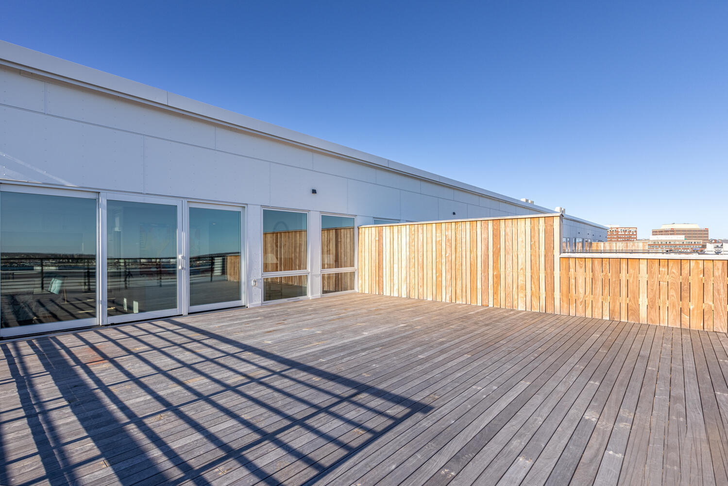 383 Commercial Street, 701