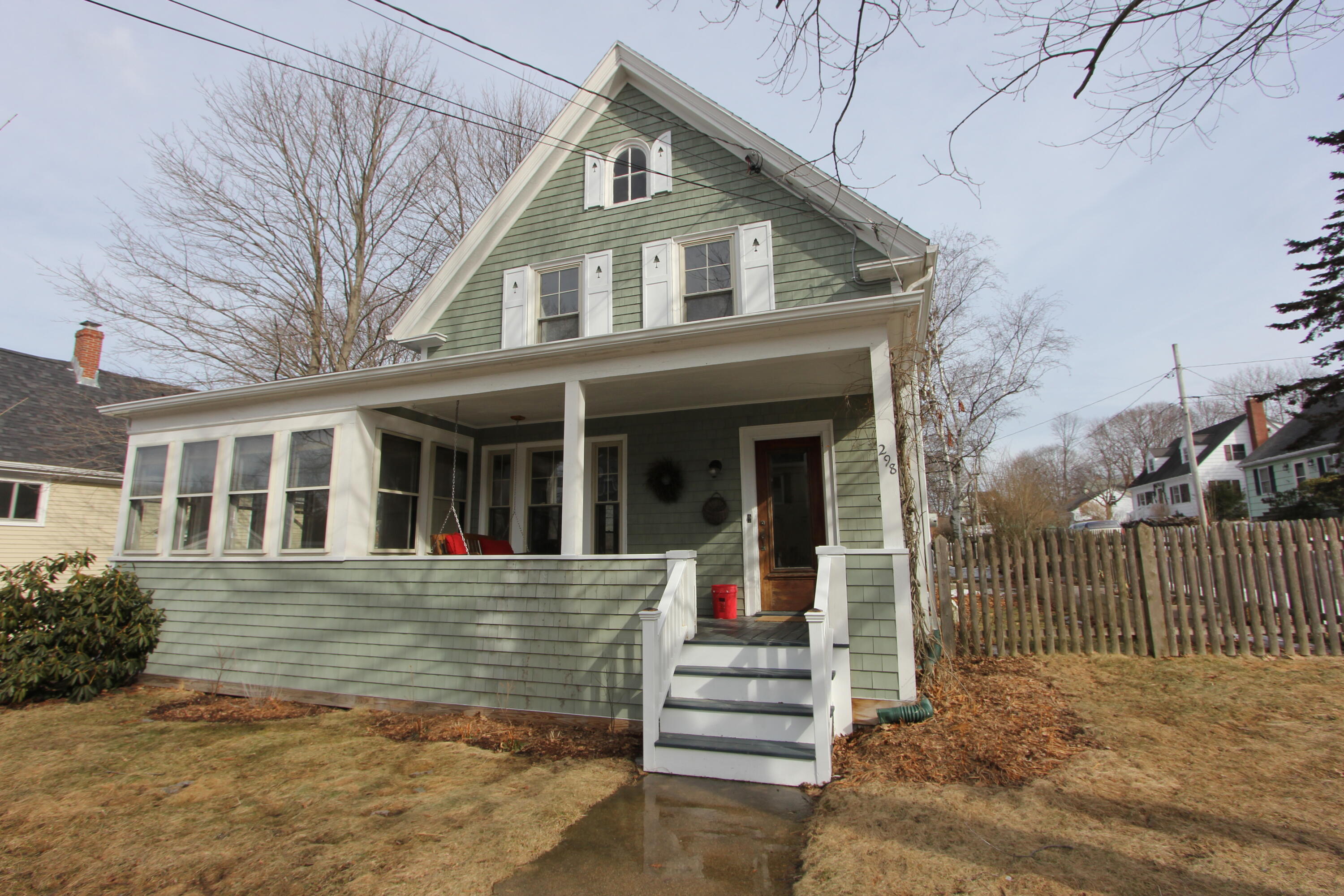 298 Pine Street