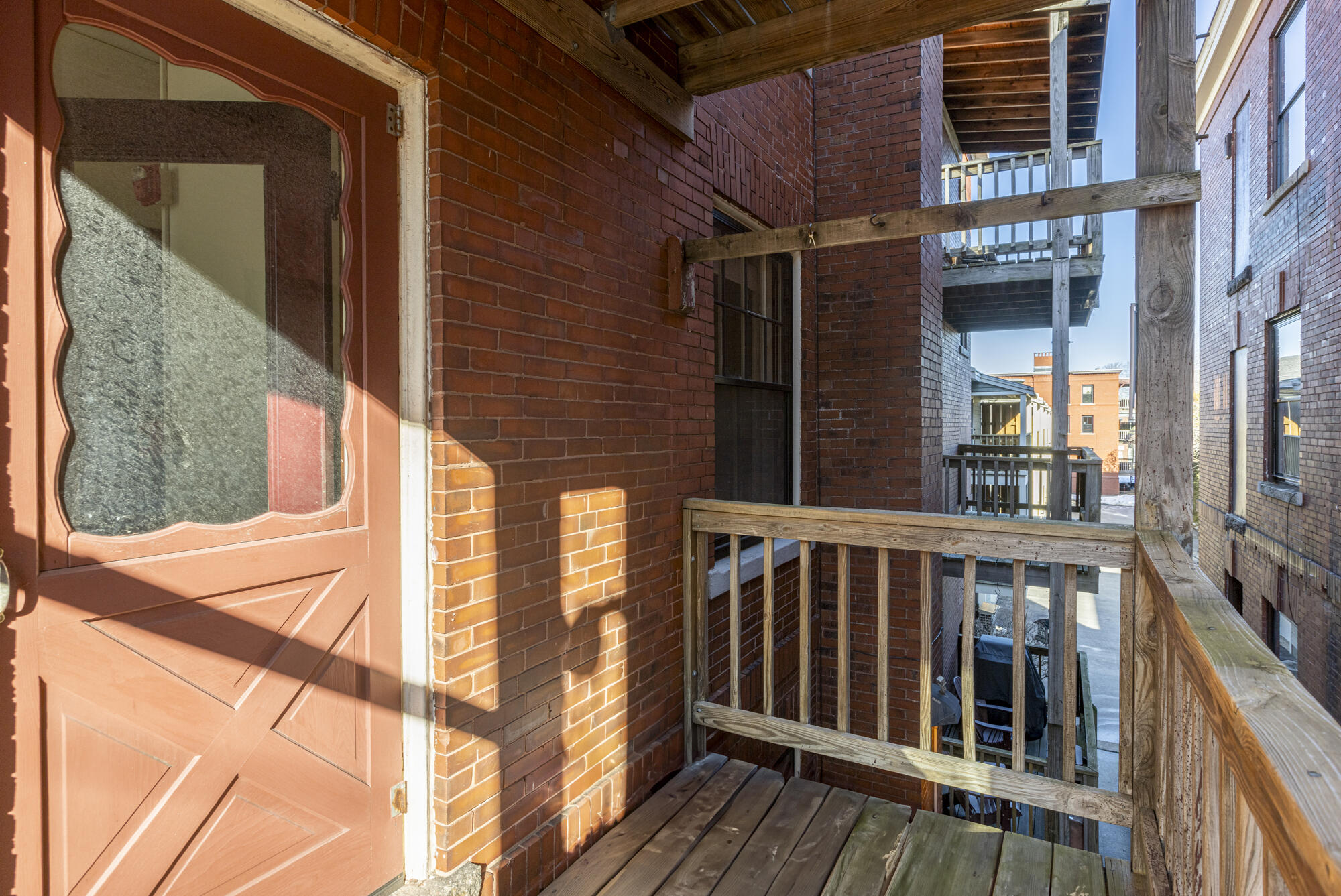 199 Vaughan Street, 3