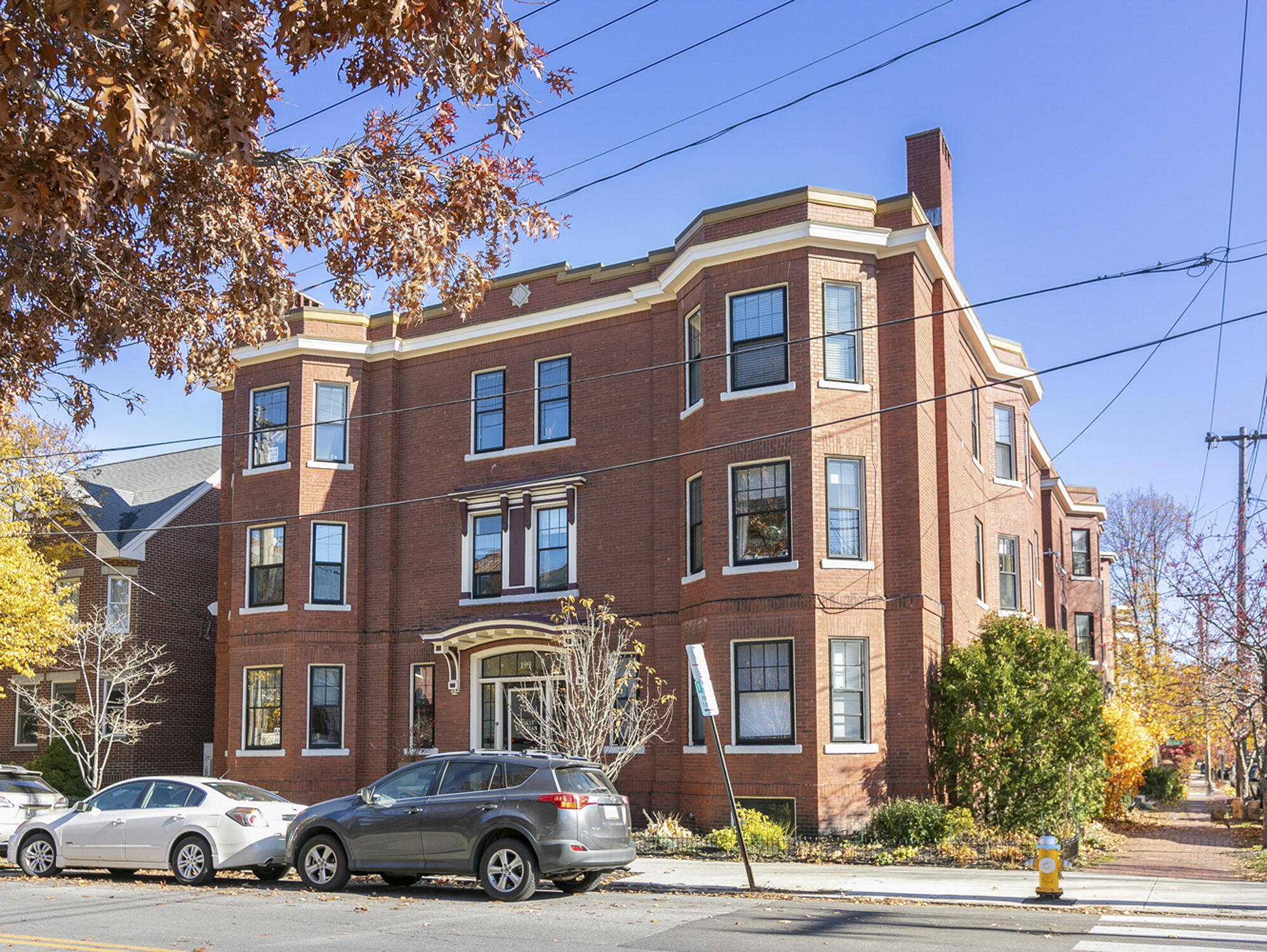199 Vaughan Street, 3