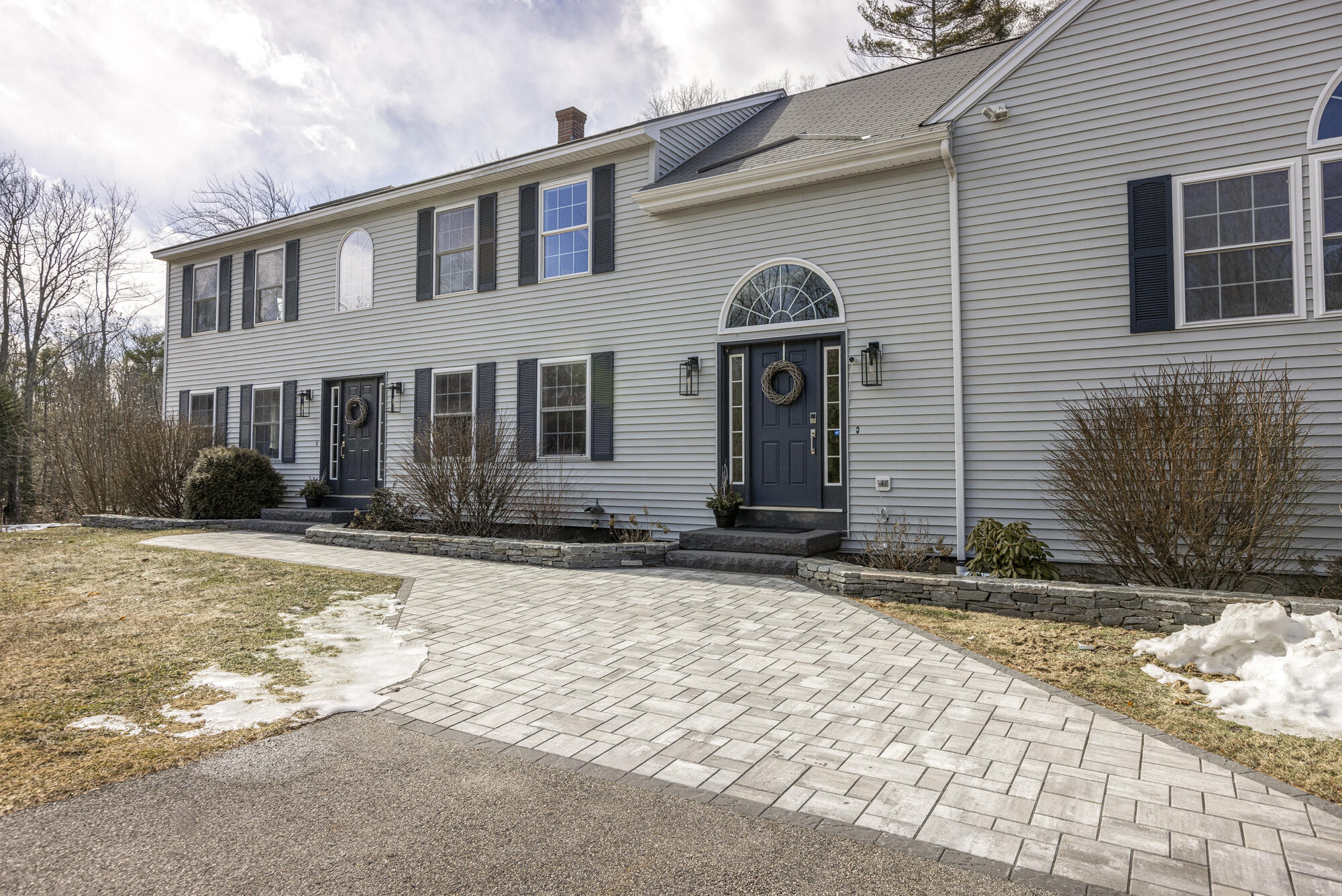 40 Stonewall Way