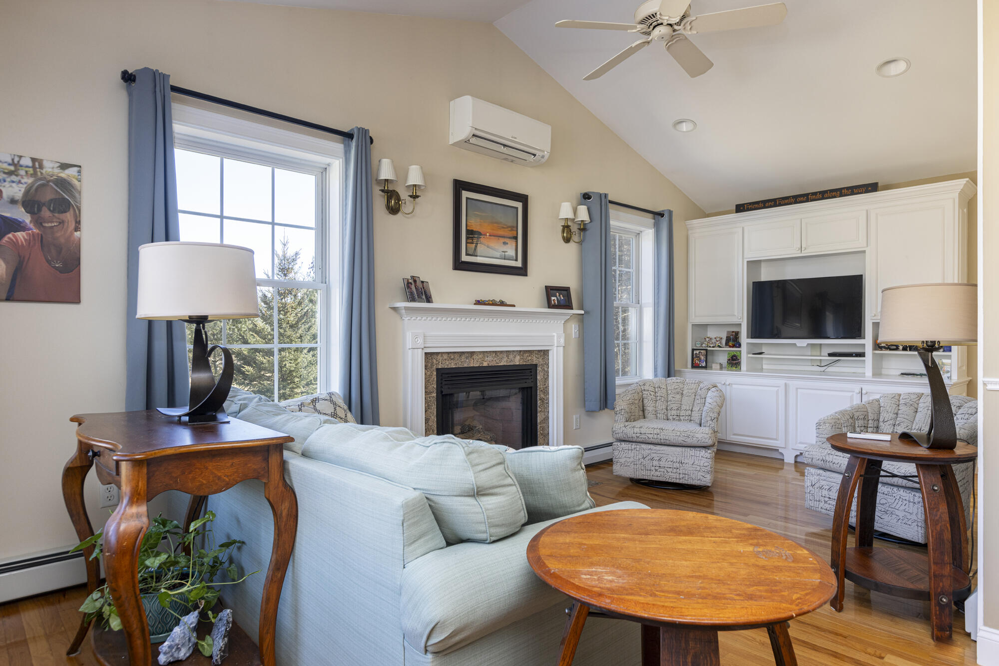 57 Lone Pine Lane, 57