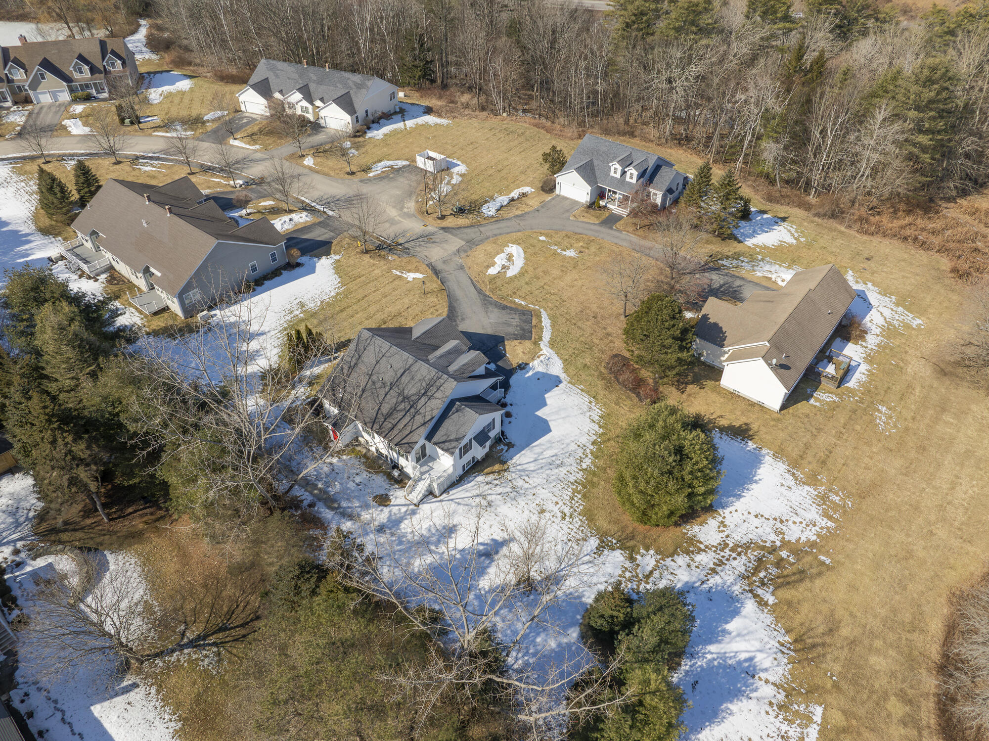 57 Lone Pine Lane, 57