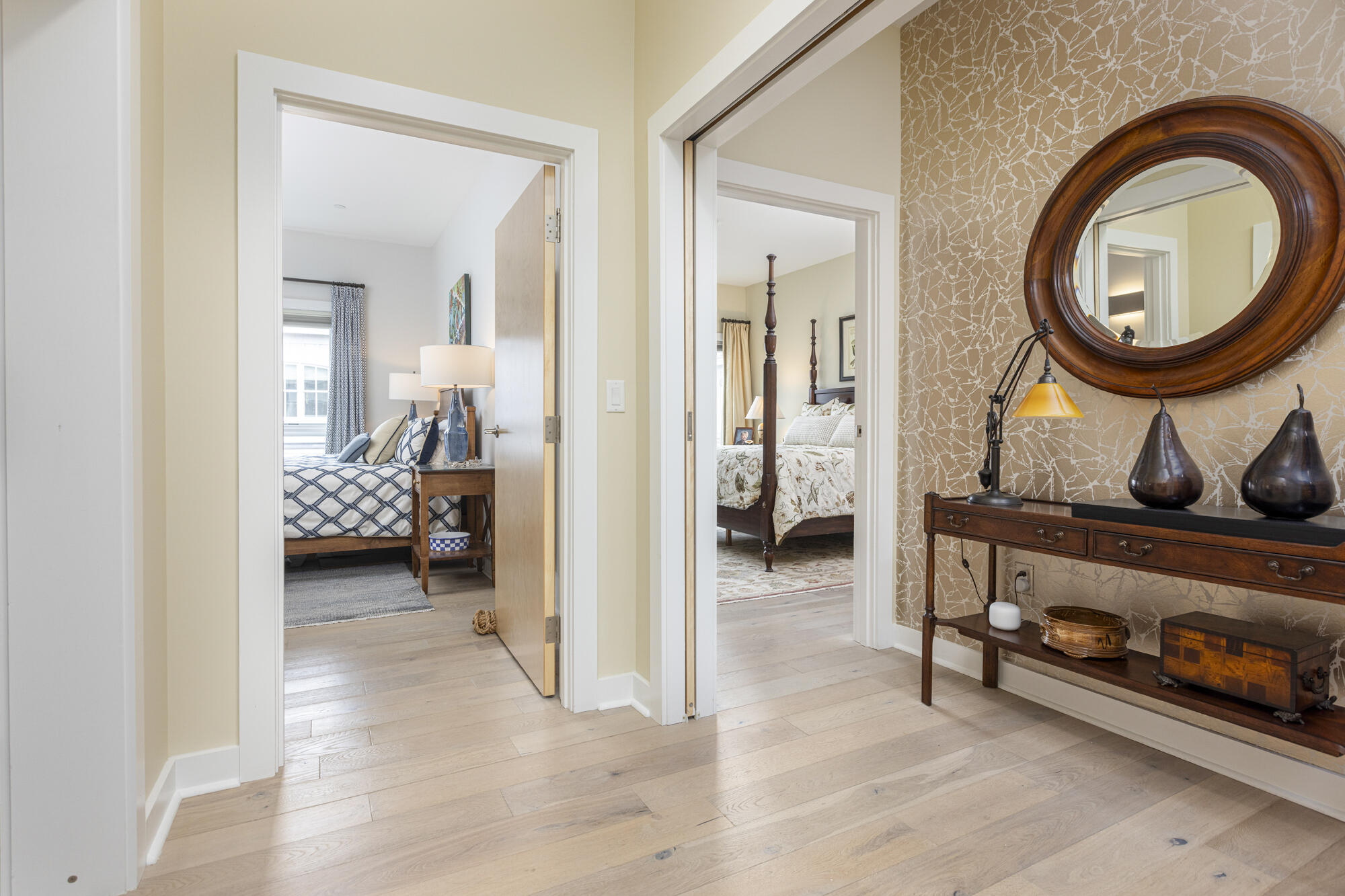 113 Newbury Street, 402