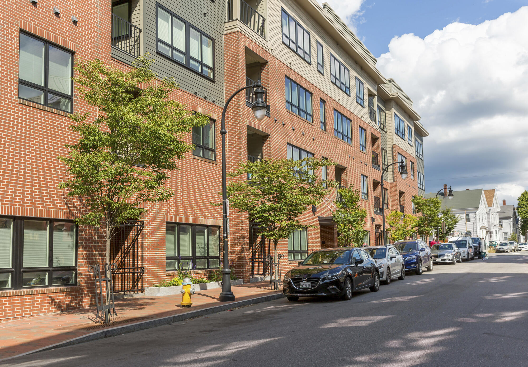 113 Newbury Street, 402