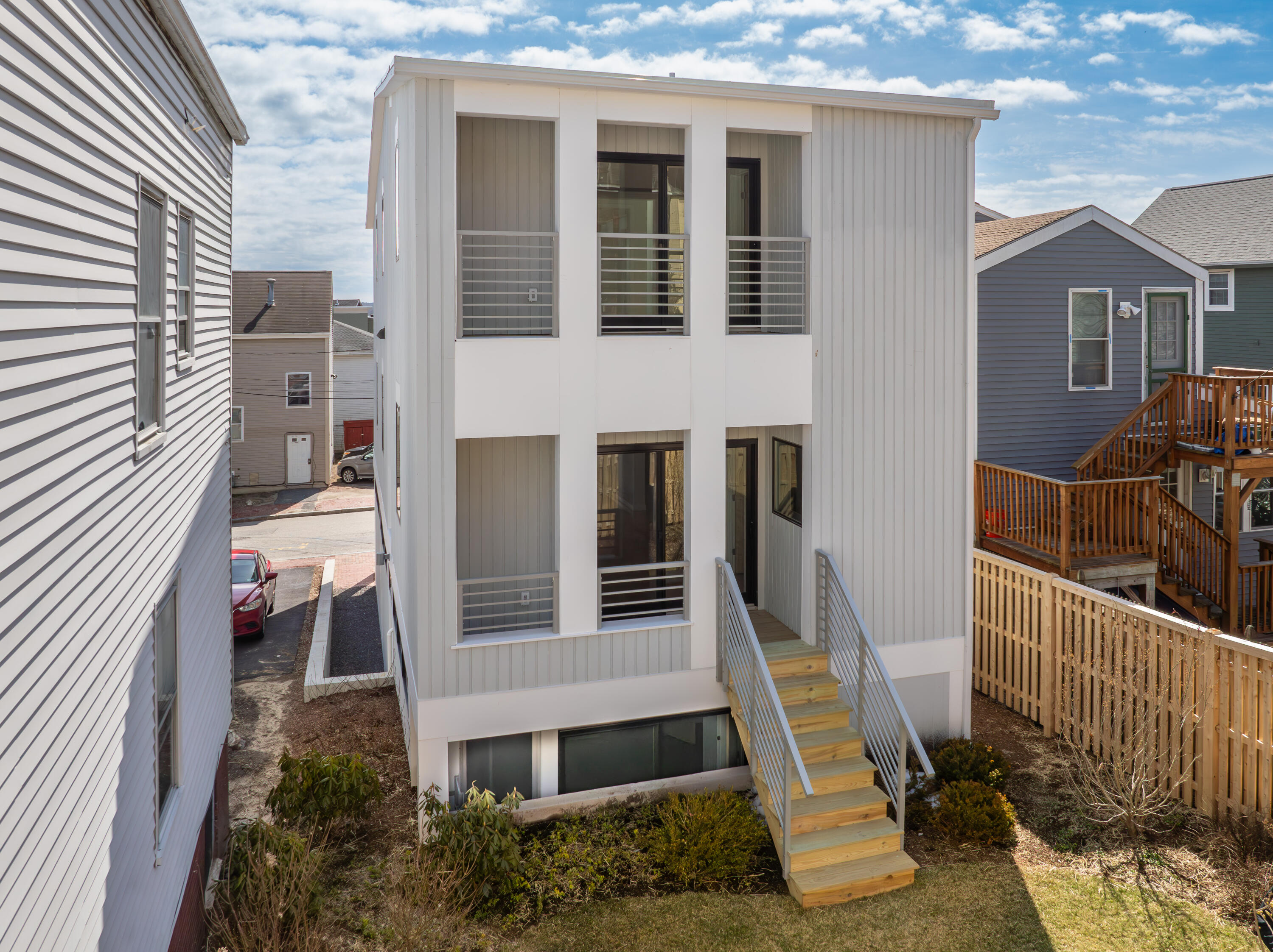 5 Salem Street