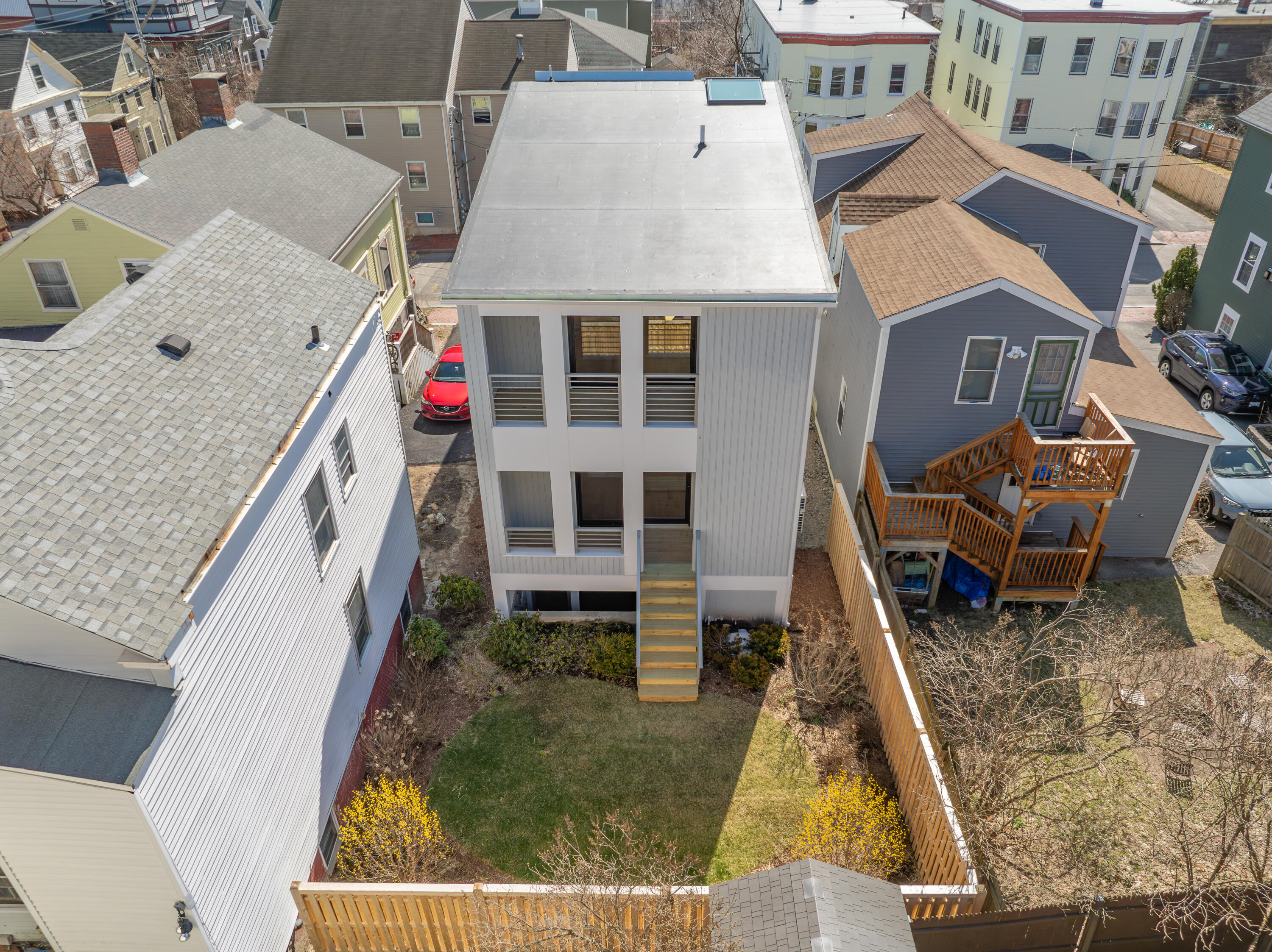 5 Salem Street