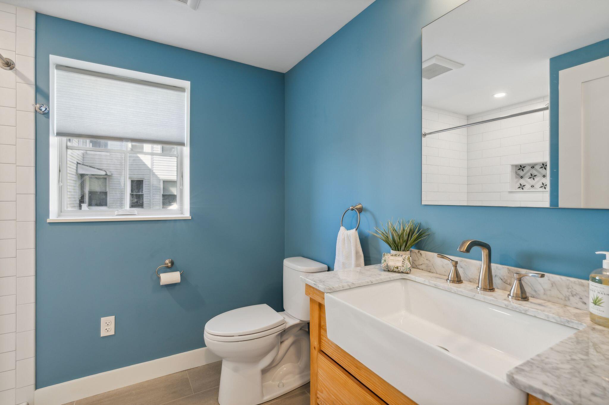 34 Hammond Street, A