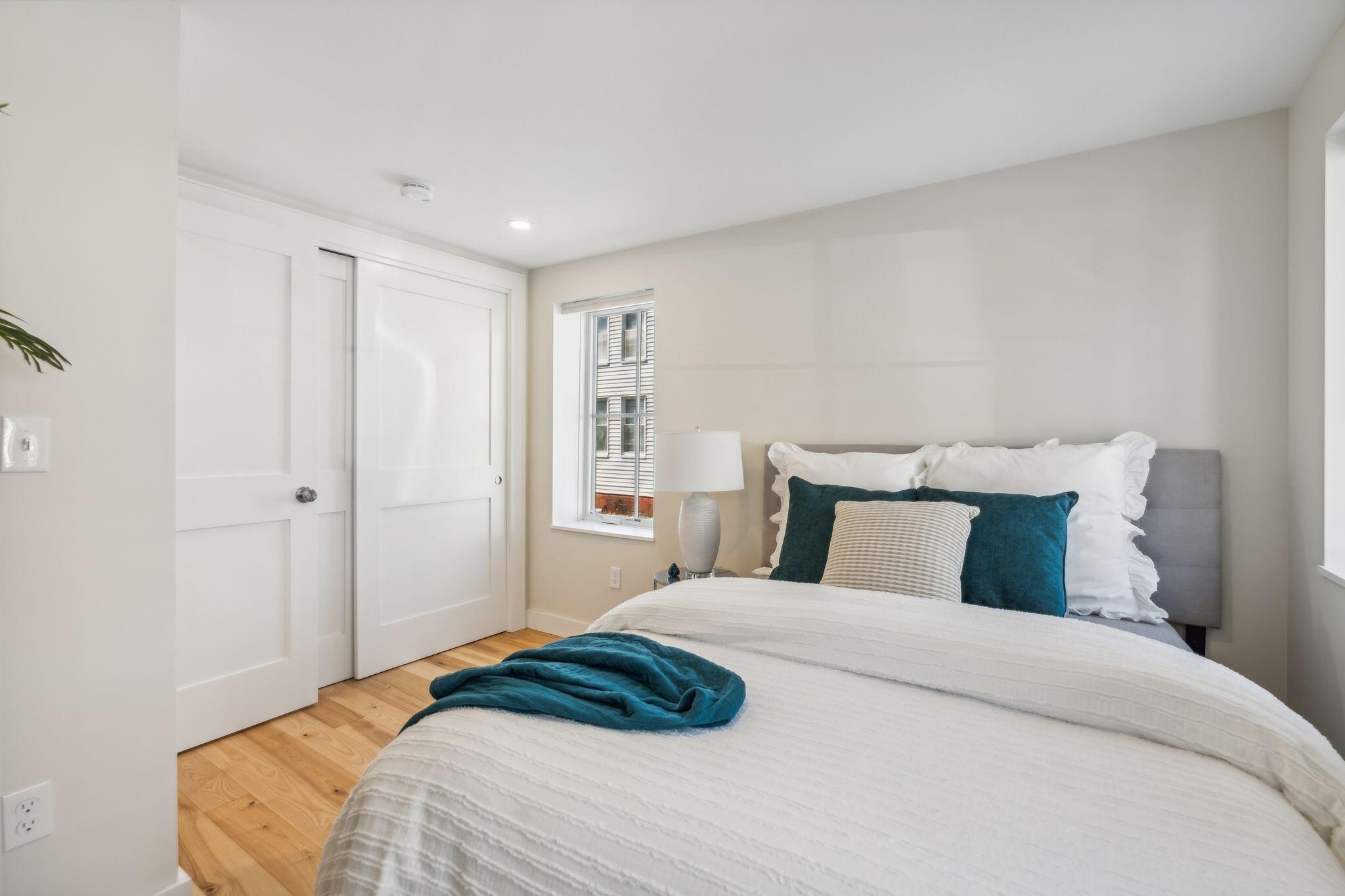 34 Hammond Street, A