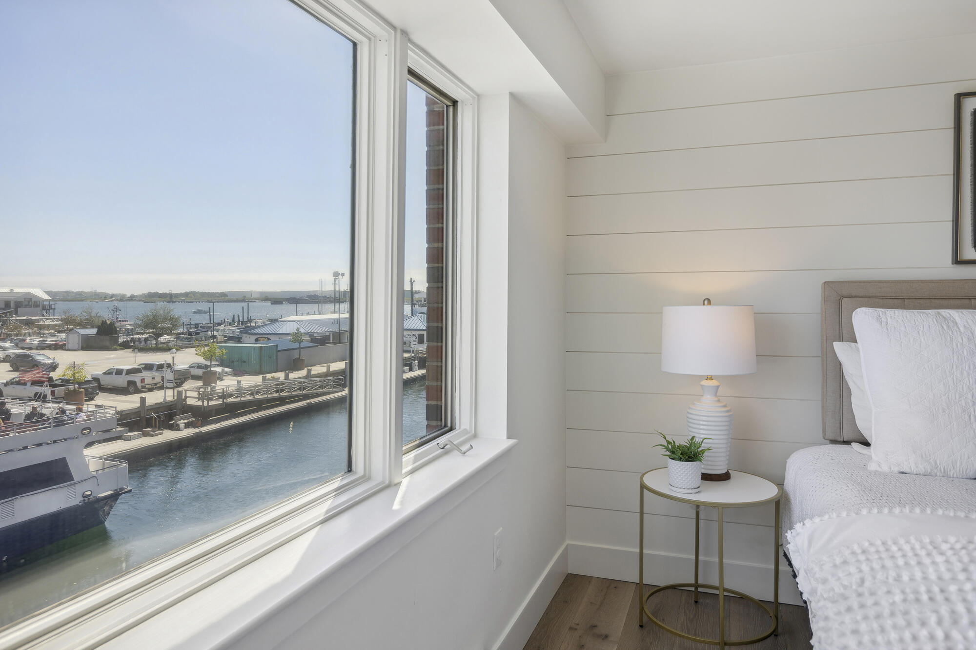 708 Chandlers Wharf, 708