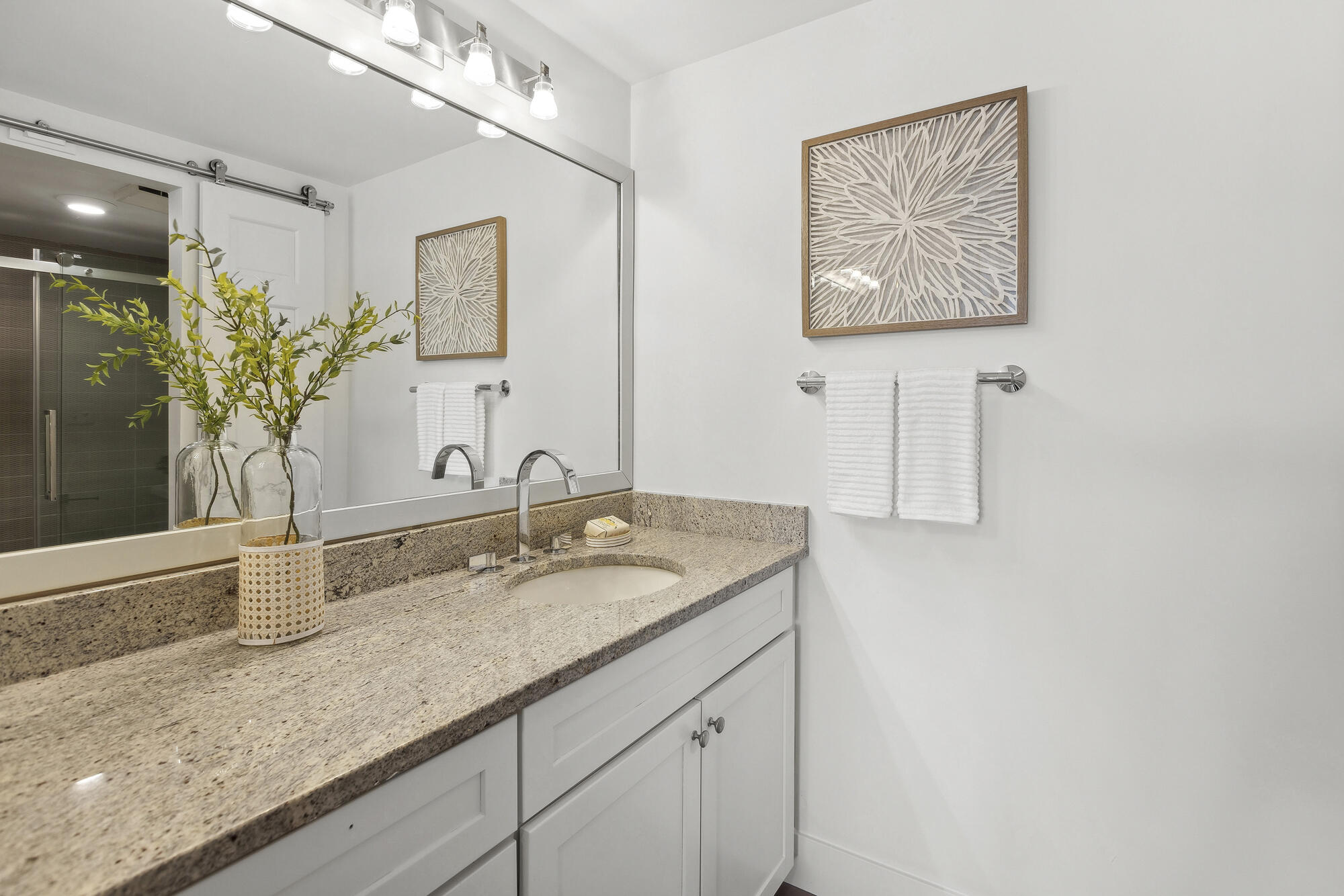 708 Chandlers Wharf, 708