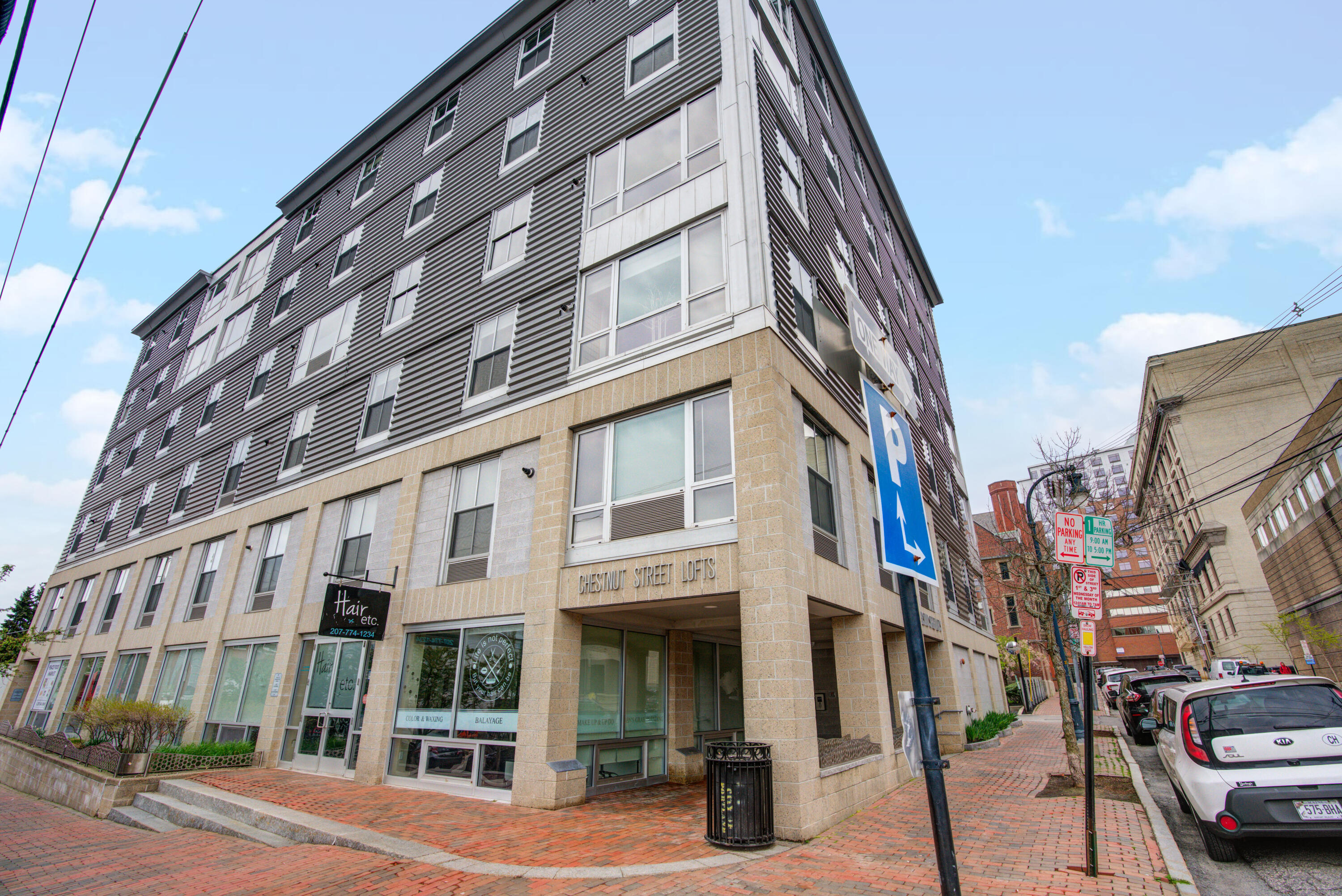 21 Chestnut Street, 601