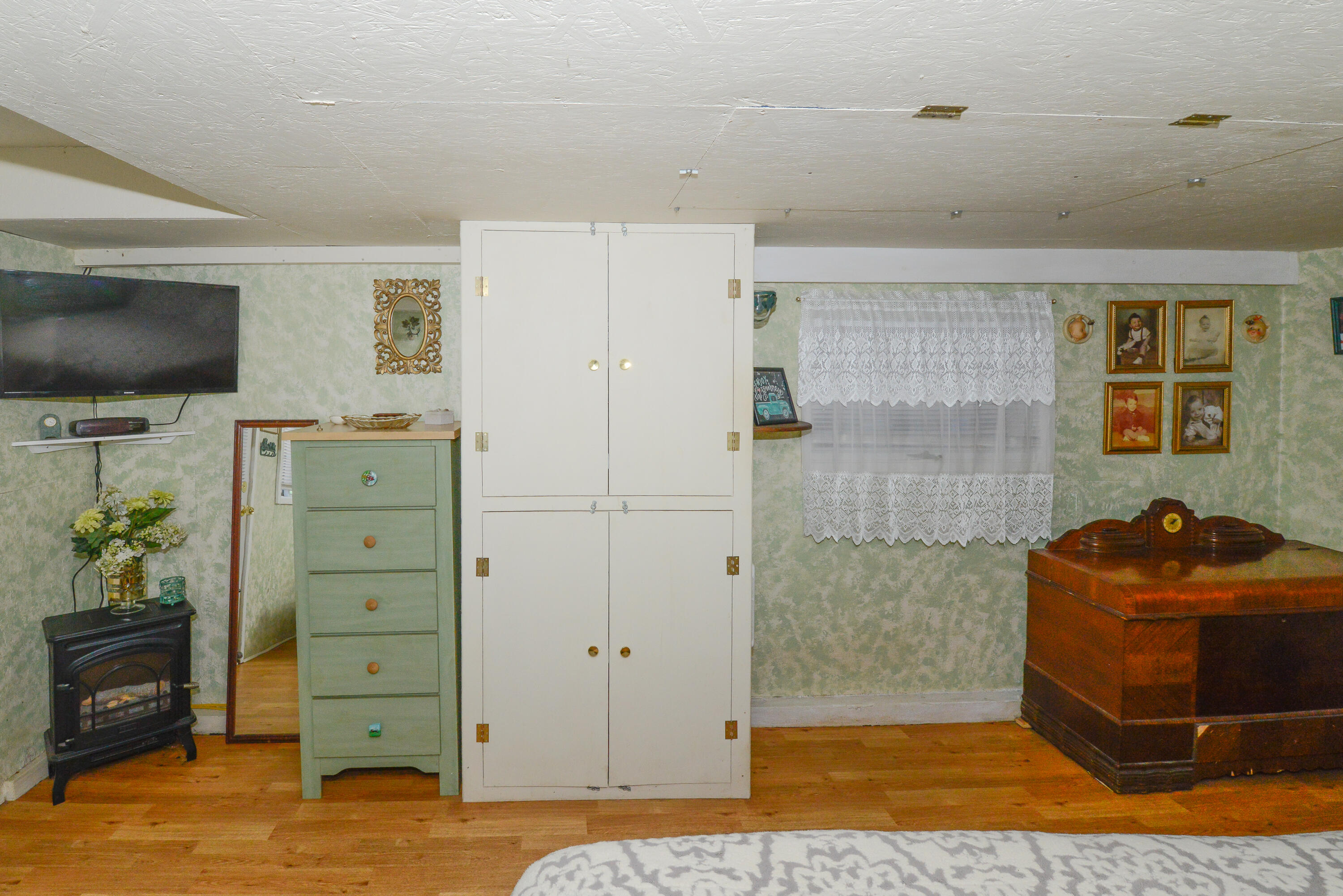 11 Boulder Road