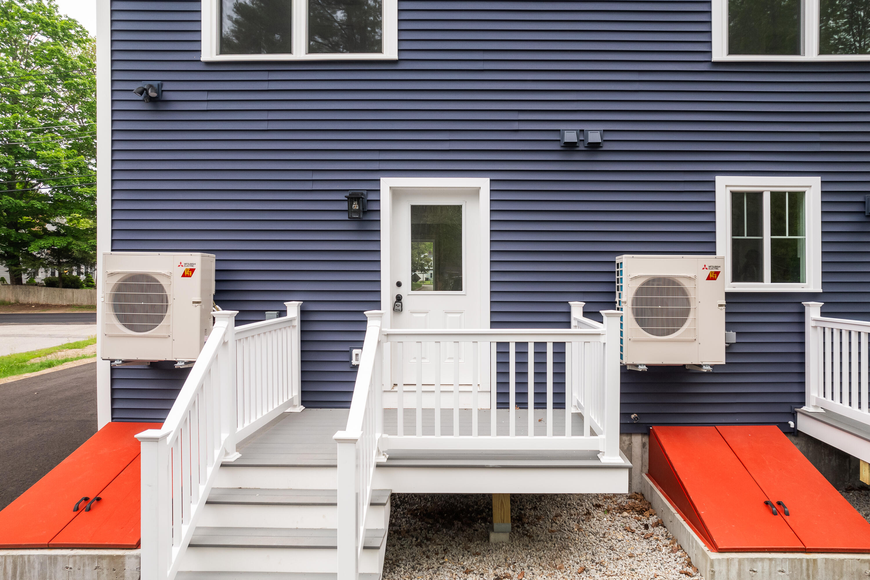 64 Old Orchard Road, 103