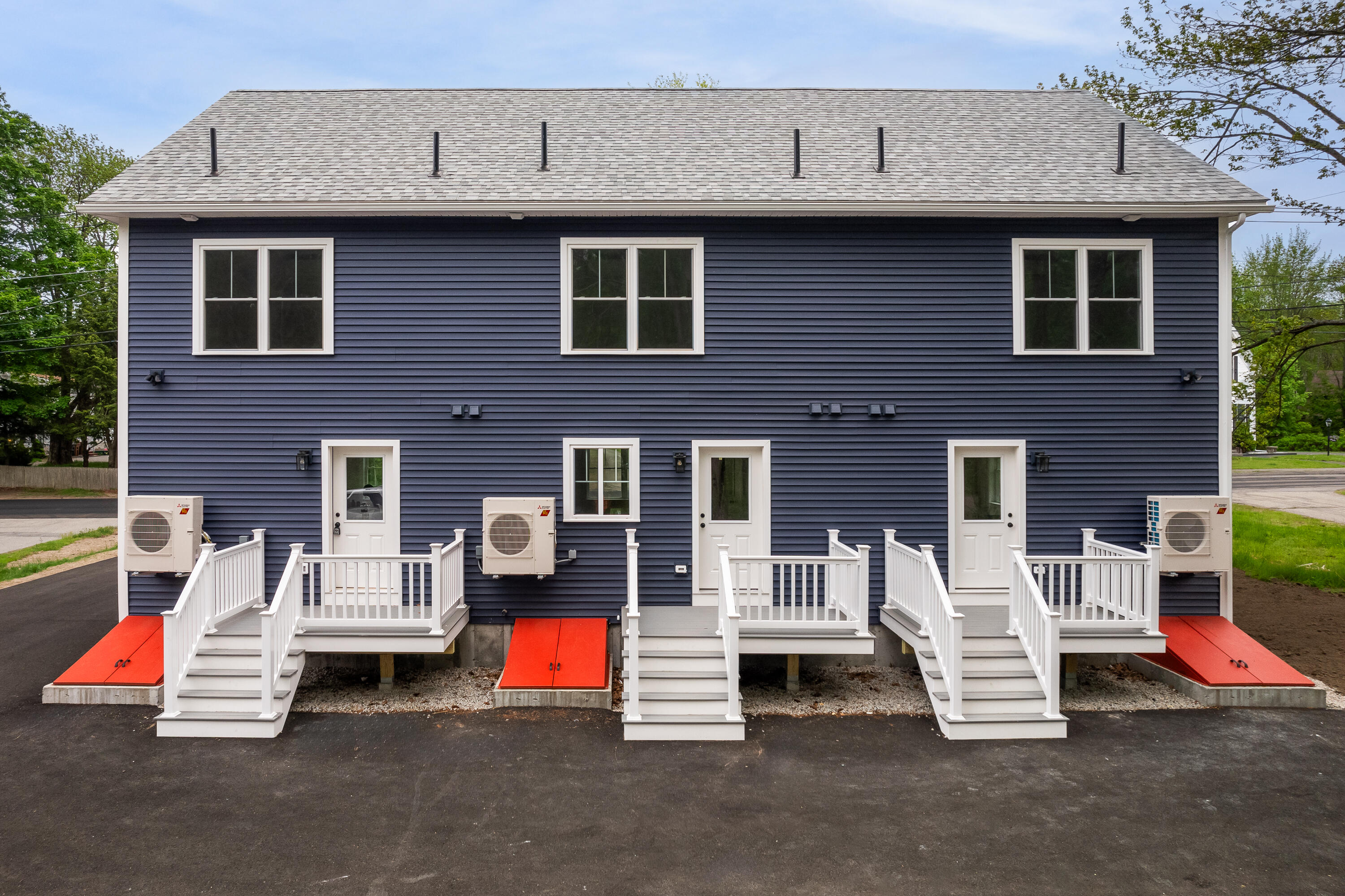 64 Old Orchard Road, 103