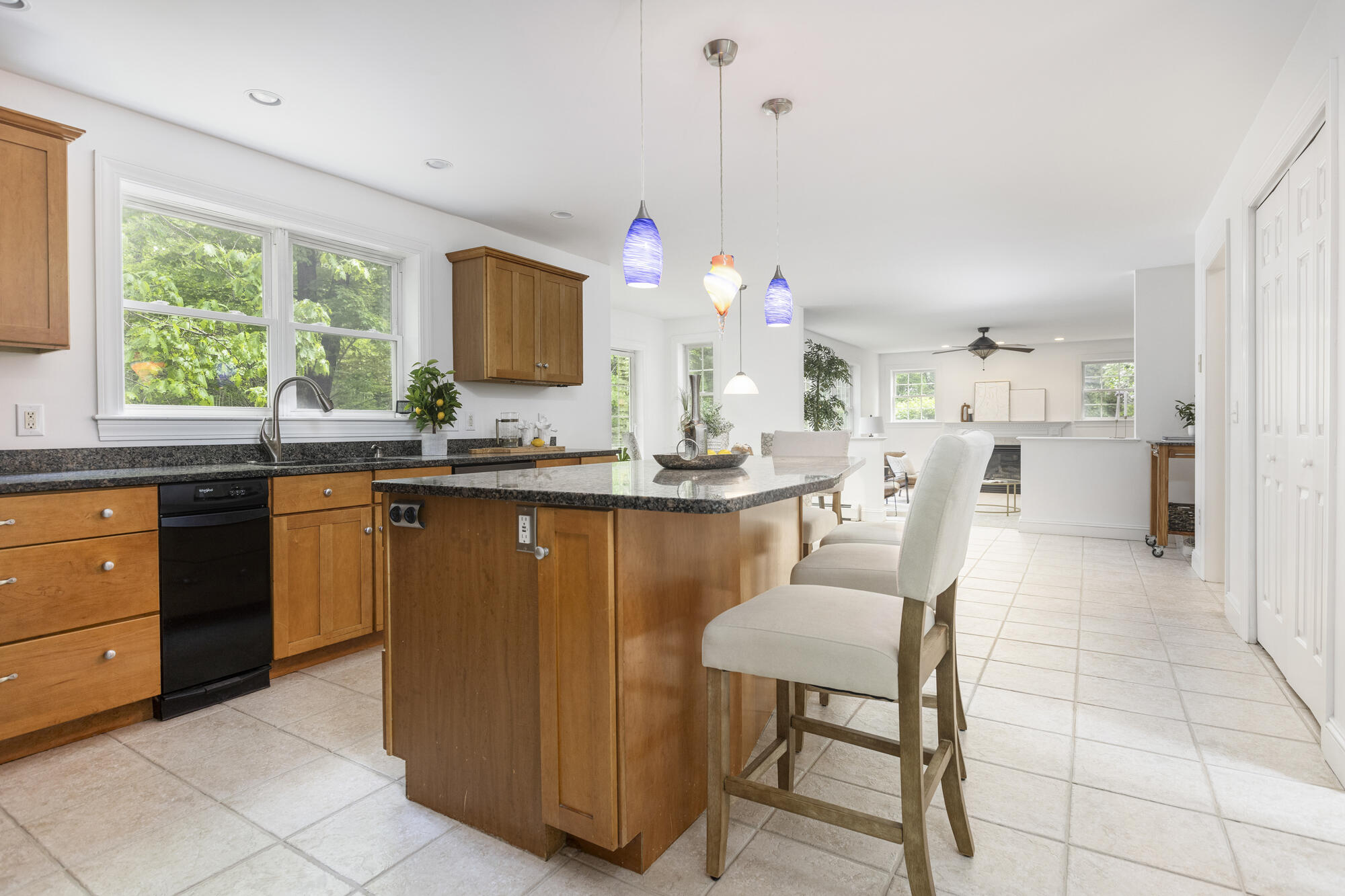 111 Gateway Commons Drive