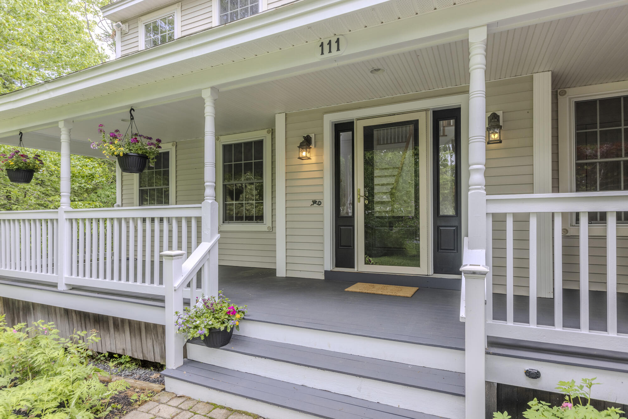 111 Gateway Commons Drive