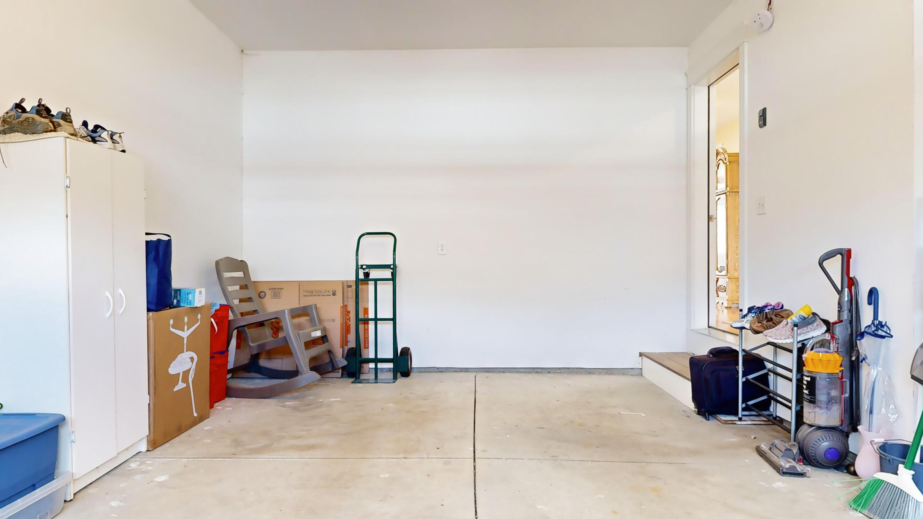 375 Pride Street, 42