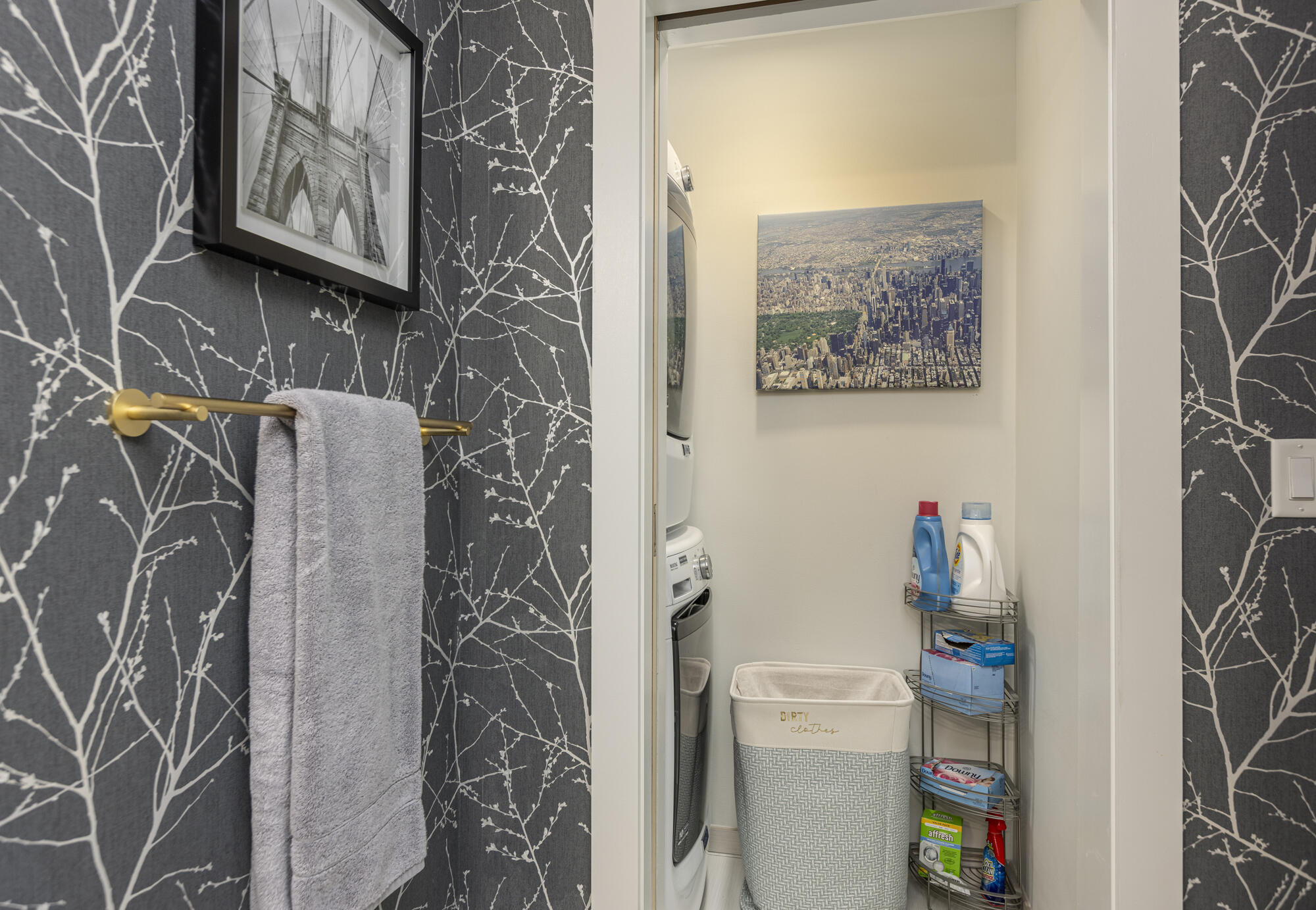 113 Newbury Street, 408