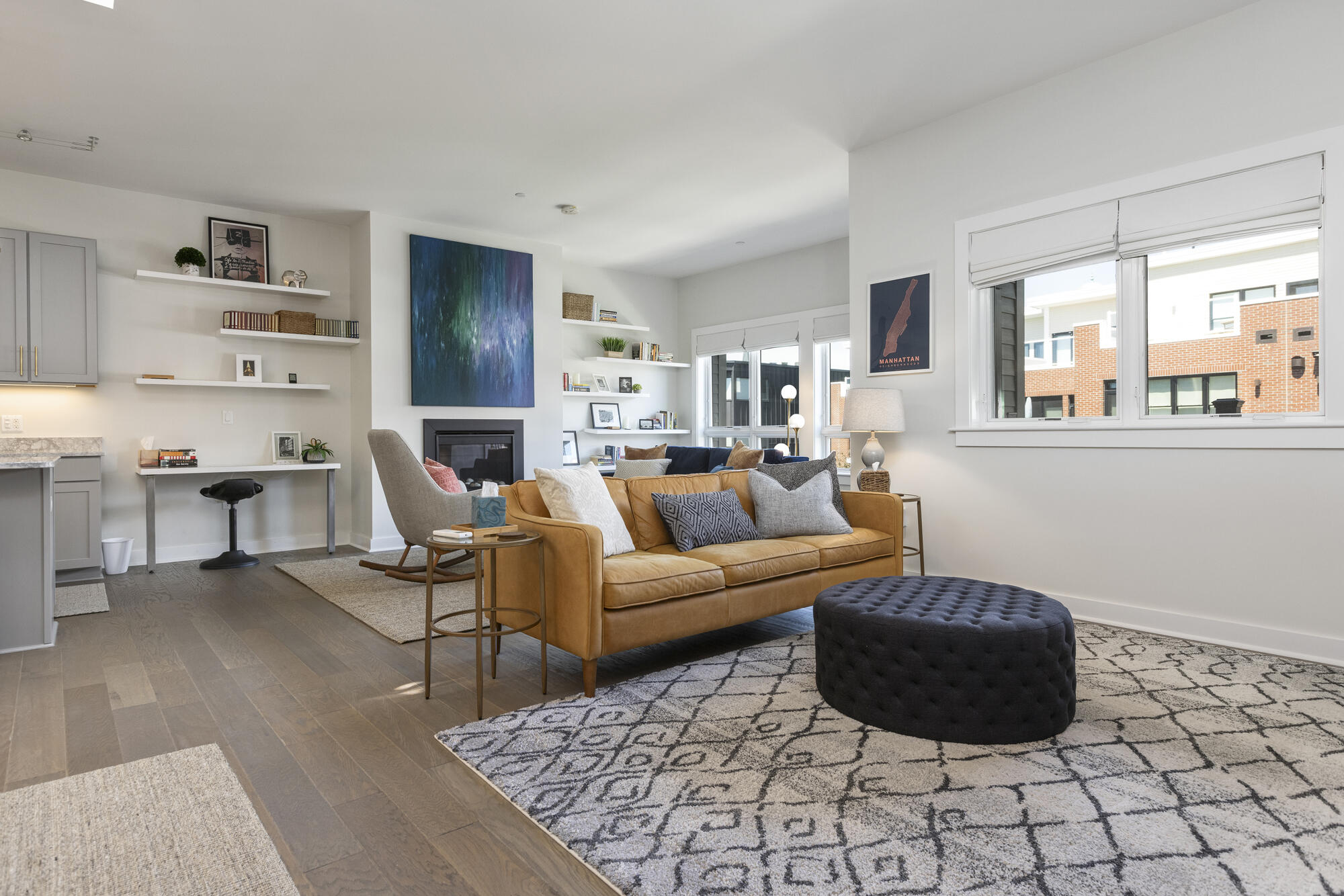 113 Newbury Street, 408
