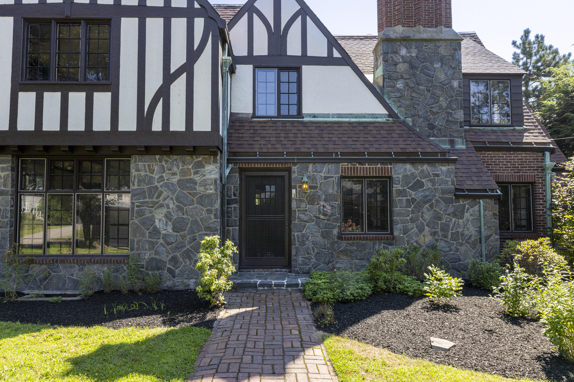 53 Chadwick Street