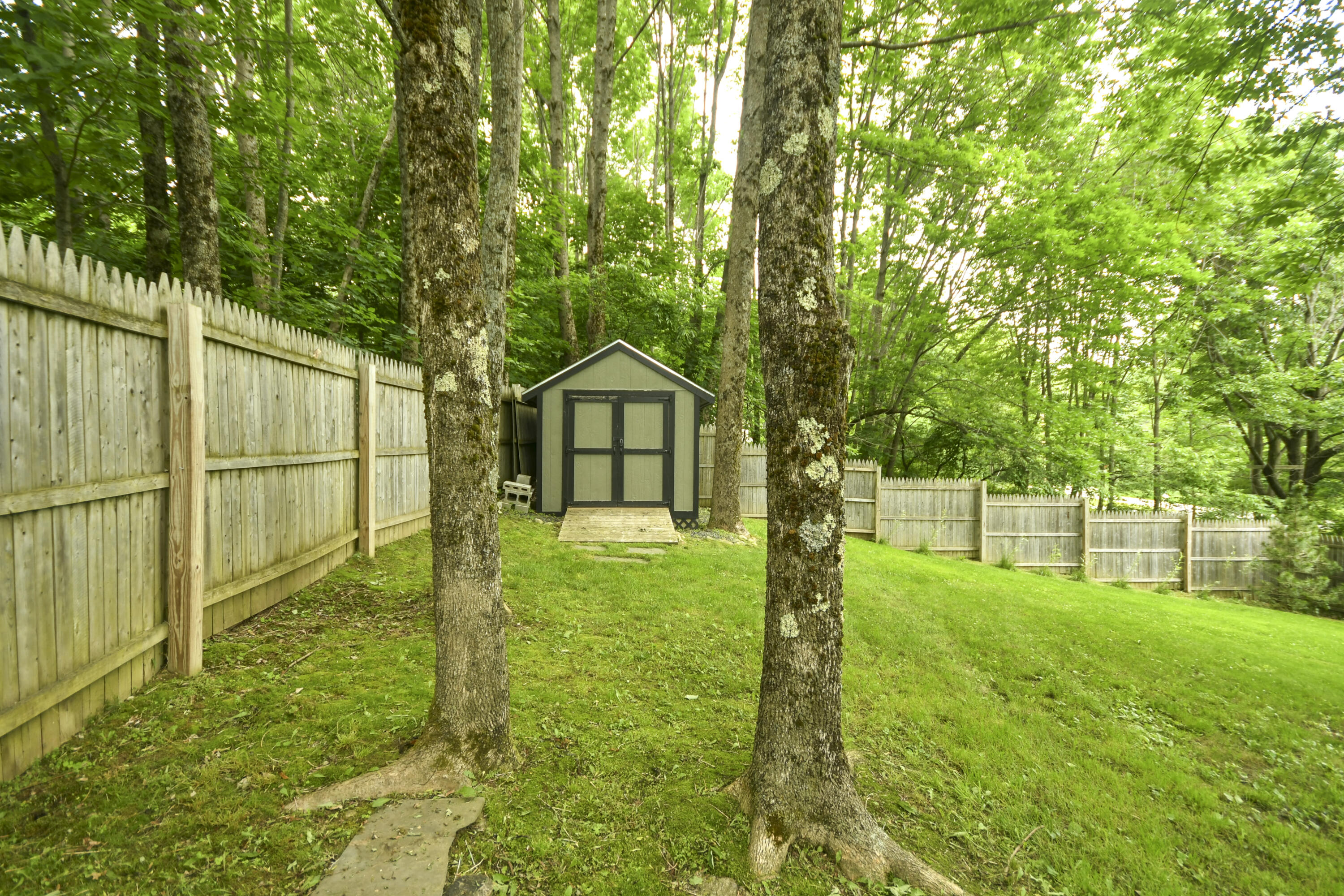 12 Green Ridge Drive