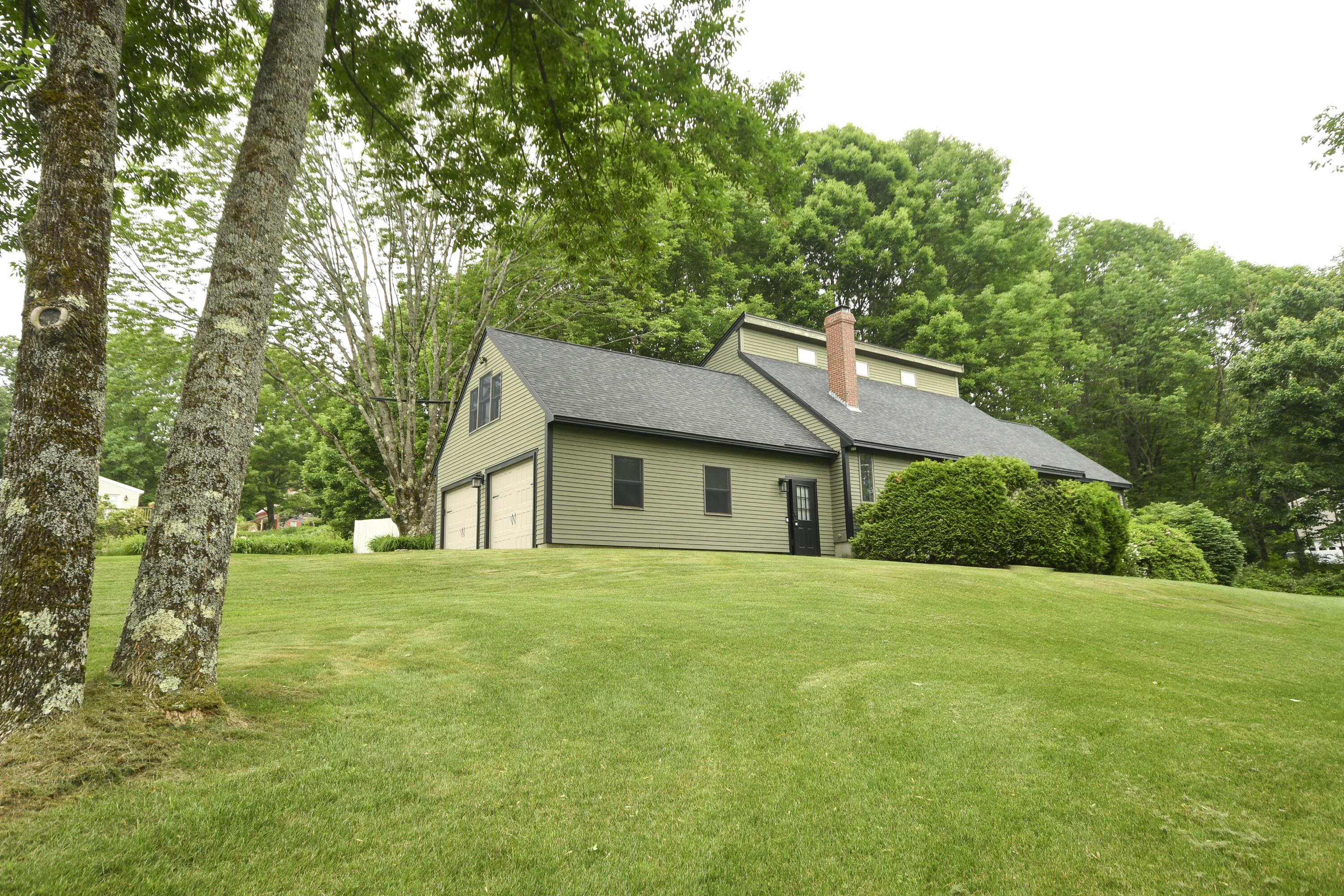 12 Green Ridge Drive