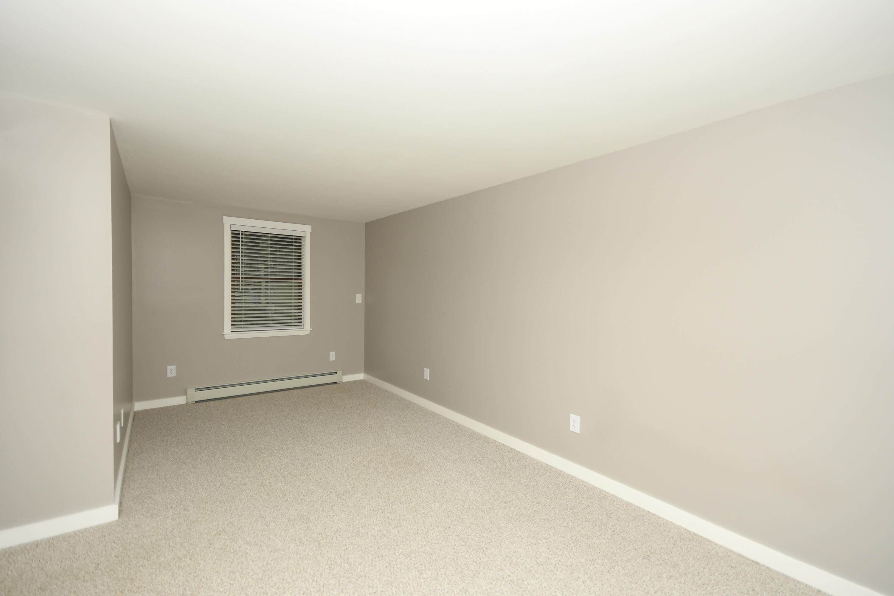 12 Green Ridge Drive