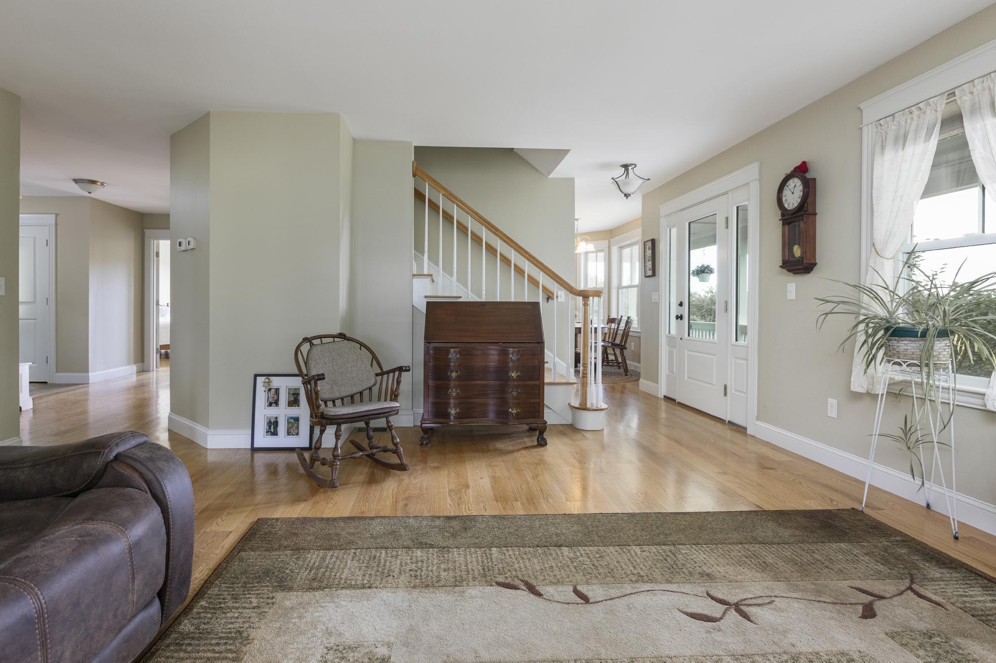 1 Tavern Way
