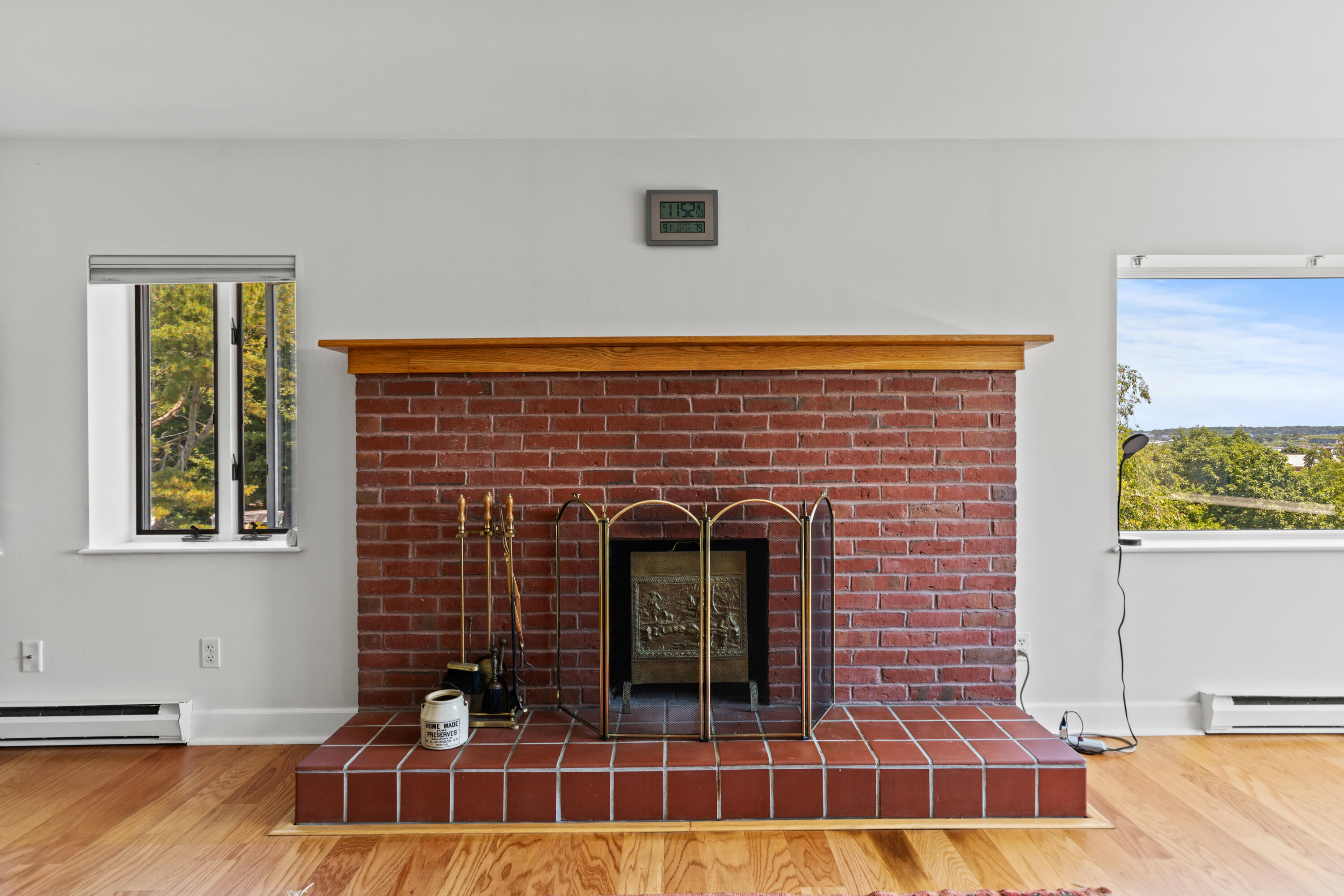 149 Fort Road, 10