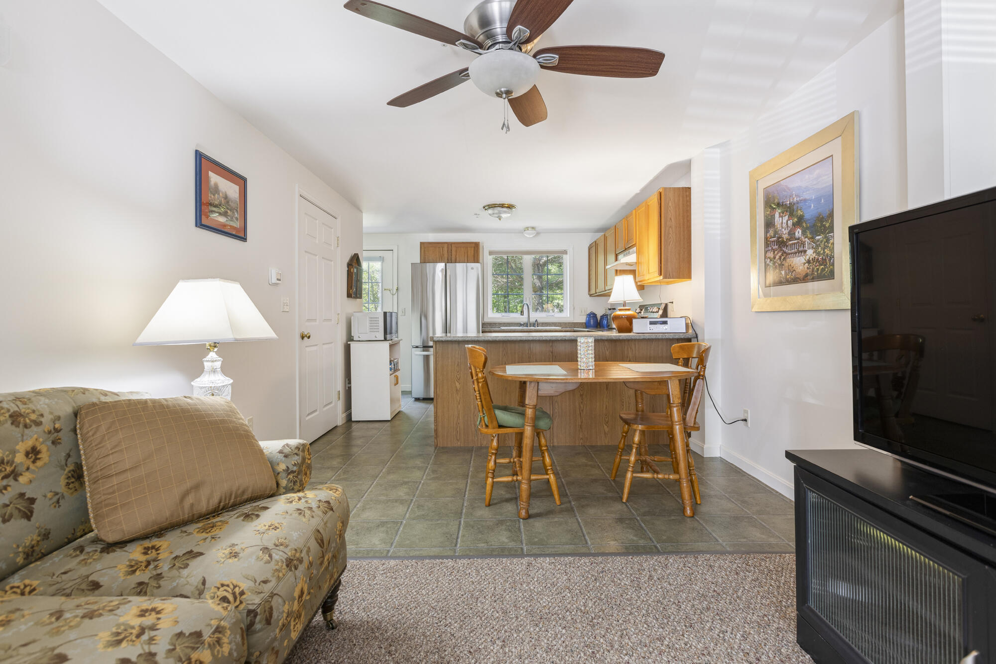 51 Carriage Lane, B