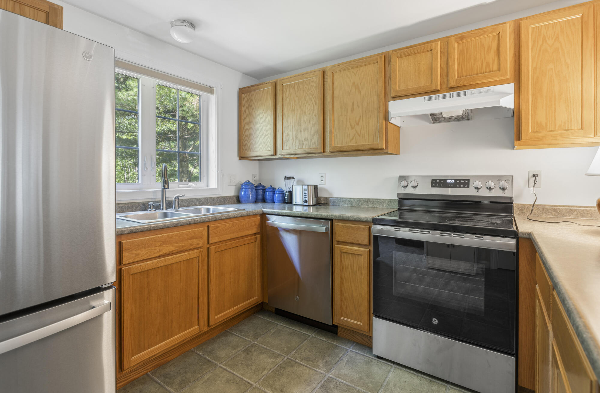 51 Carriage Lane, B