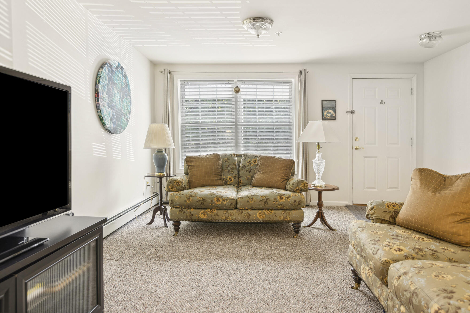 51 Carriage Lane, B