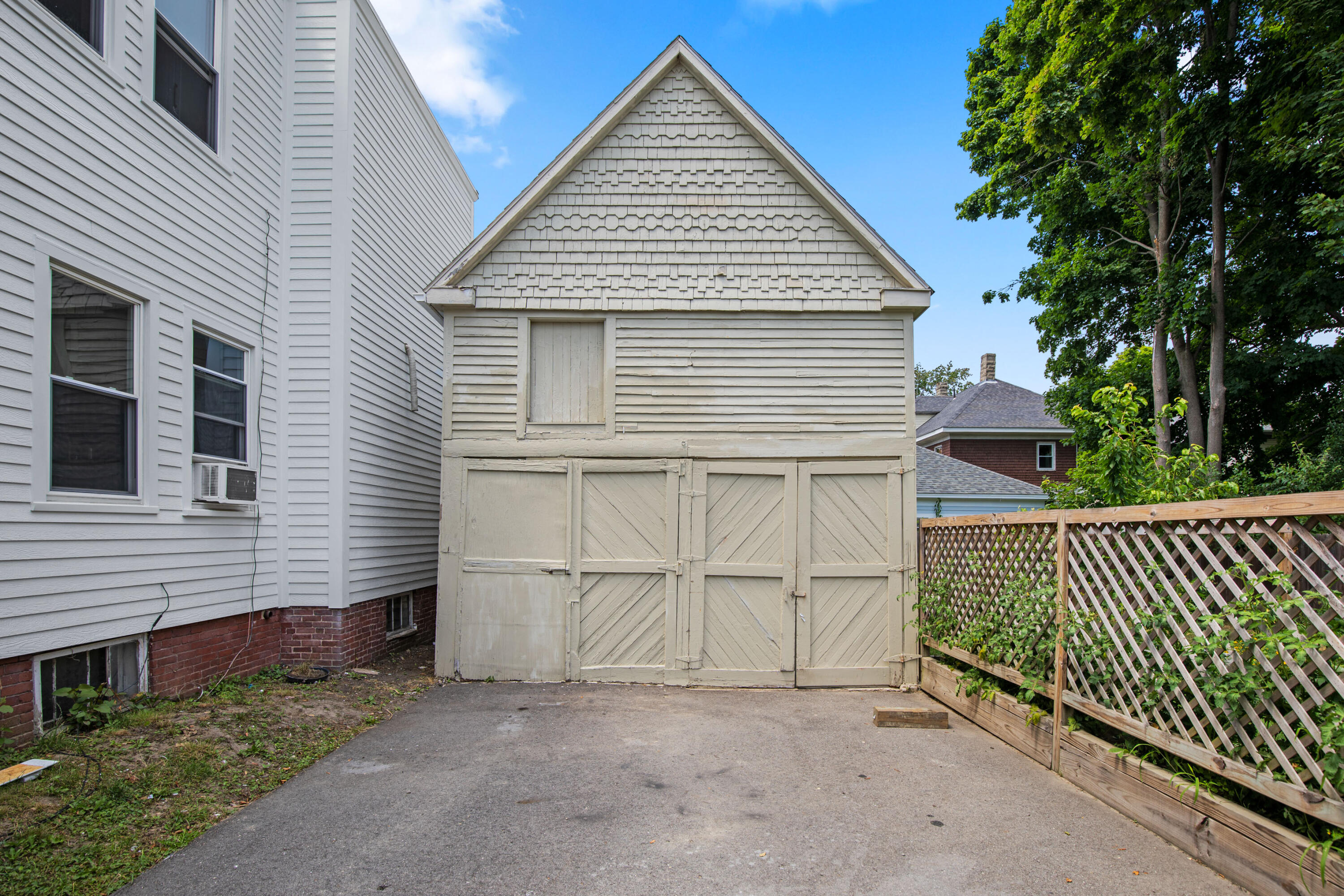 37 William Street
