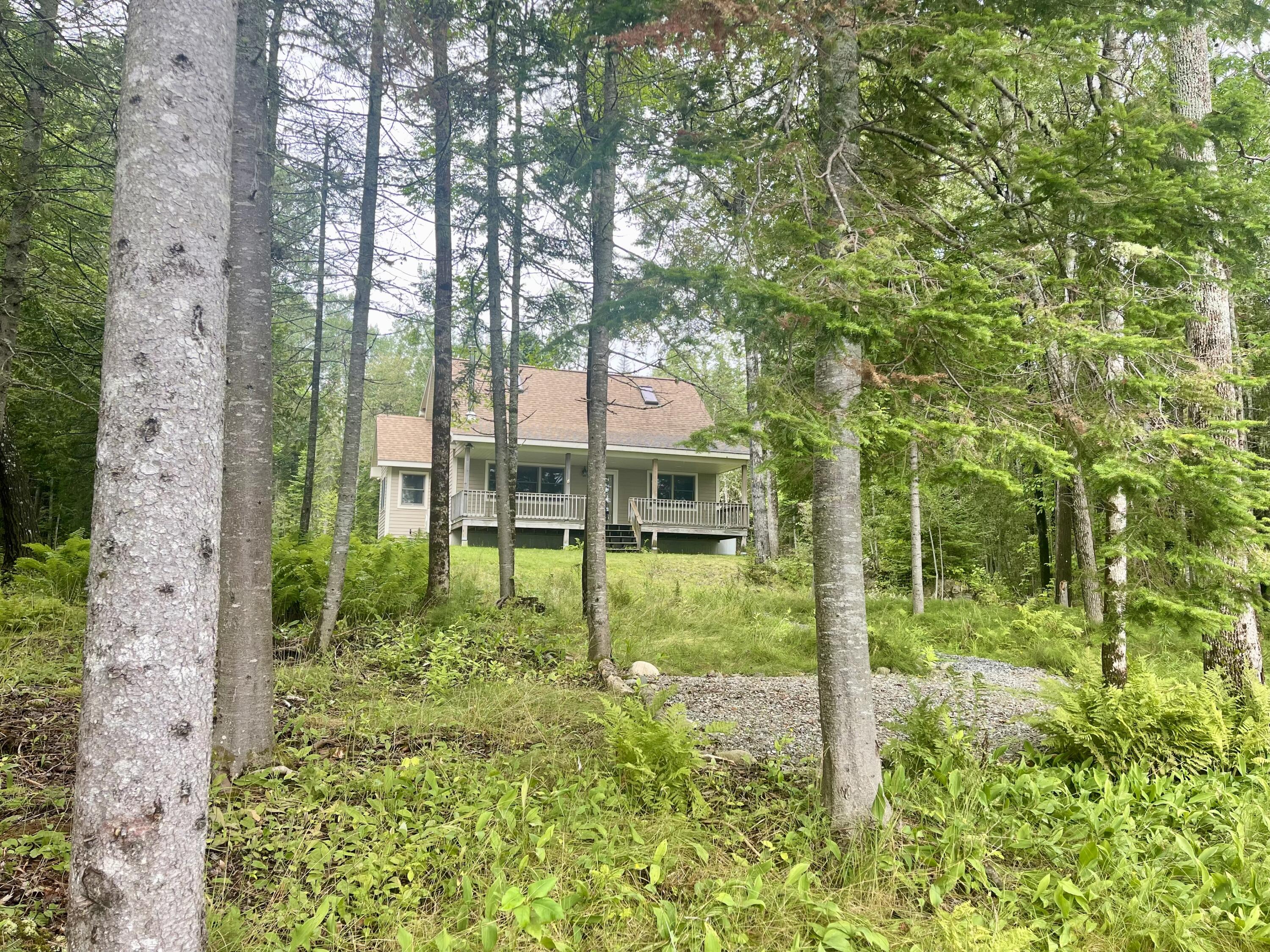 12 Woodland Trail