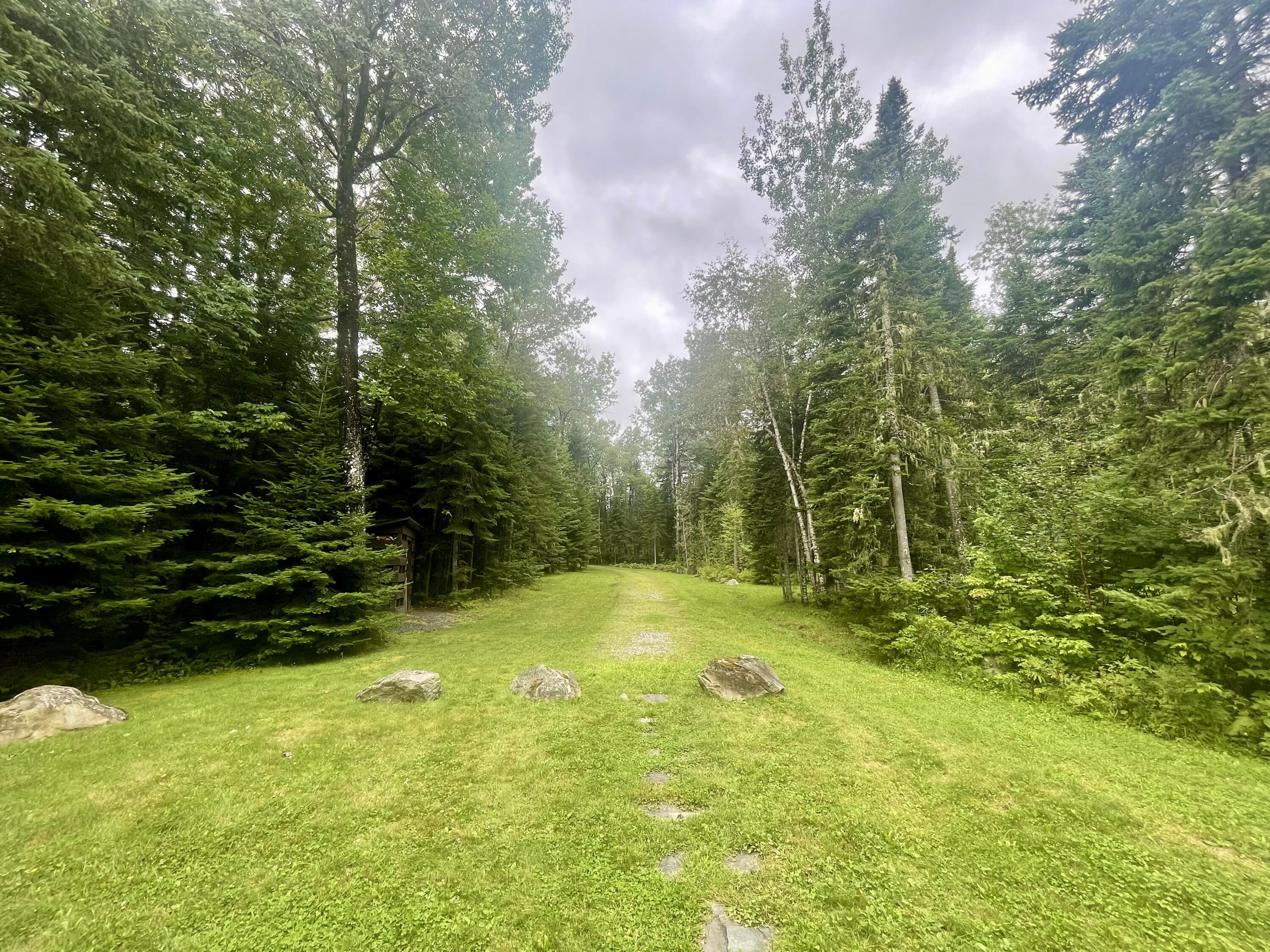 12 Woodland Trail