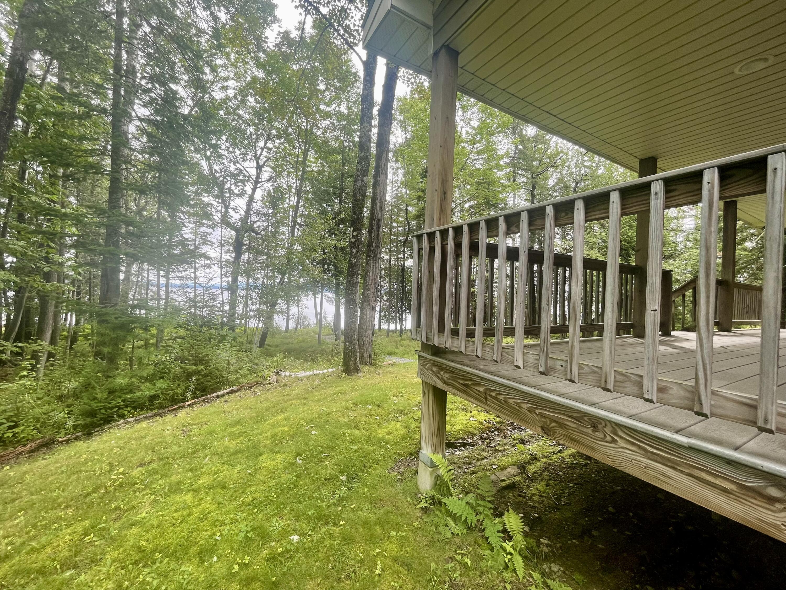 12 Woodland Trail