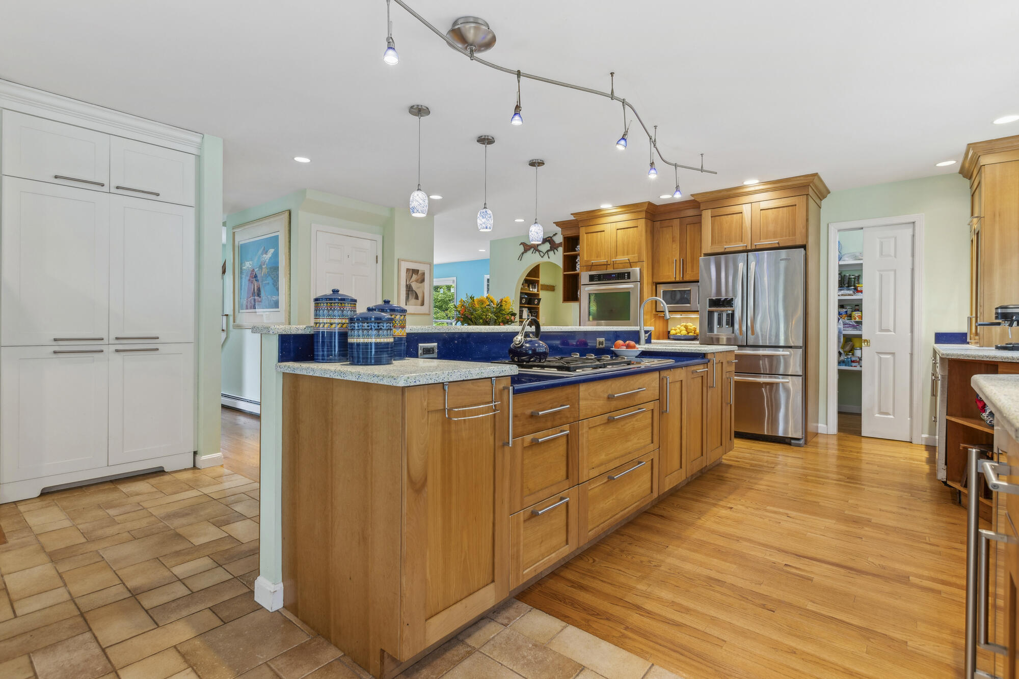 4 Meadowview Lane