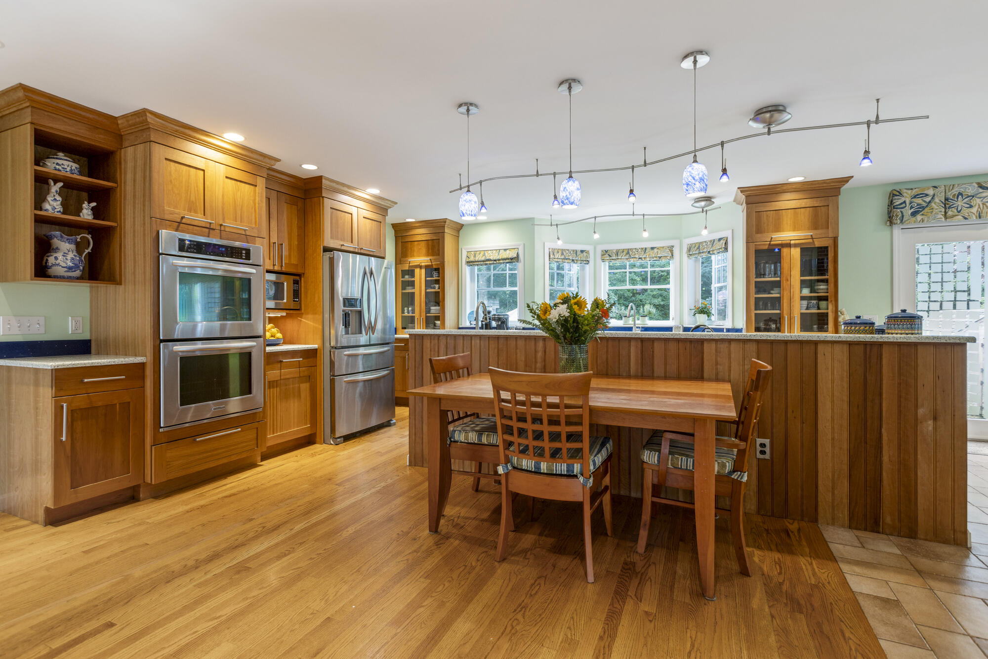 4 Meadowview Lane