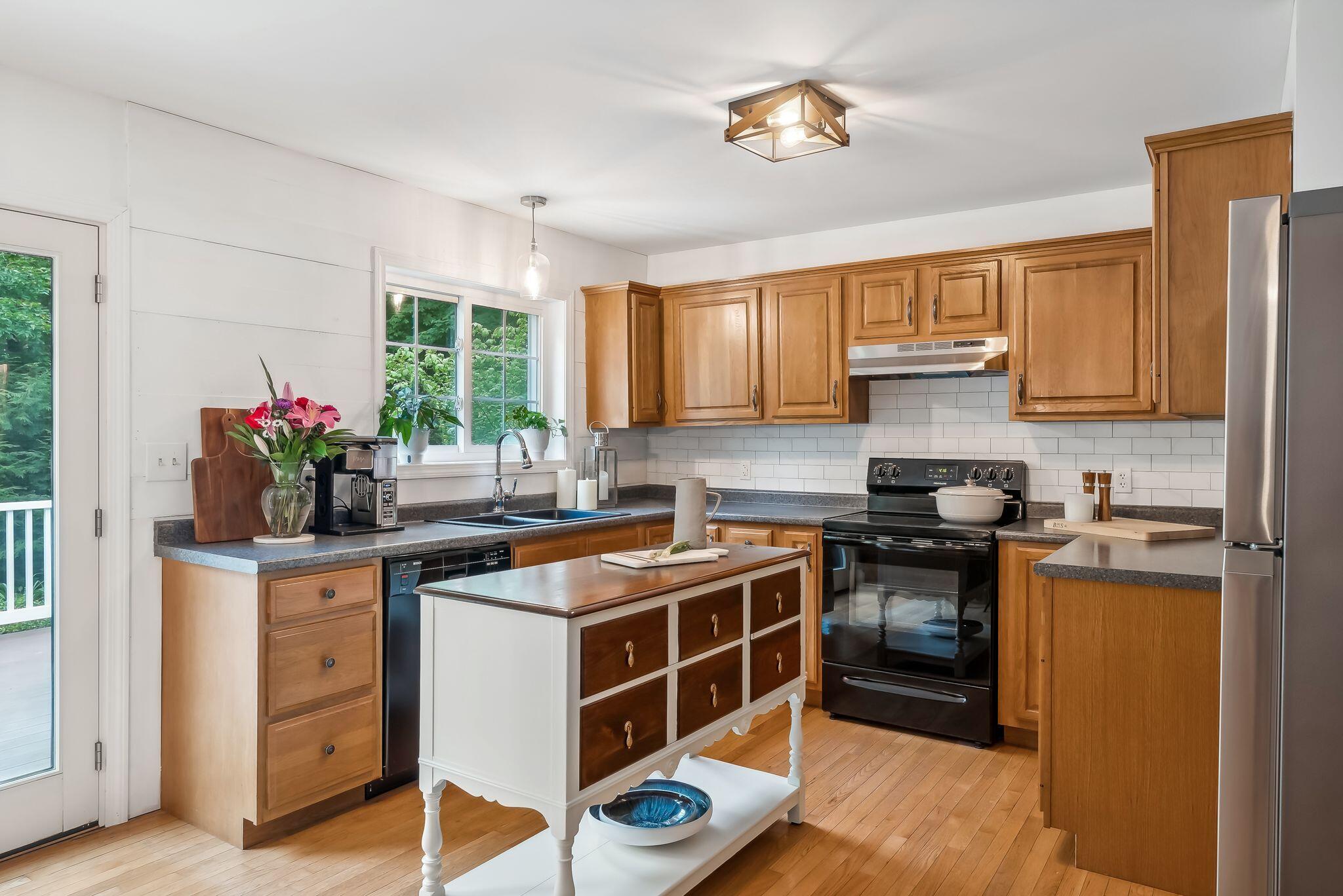 21 Eastview Road