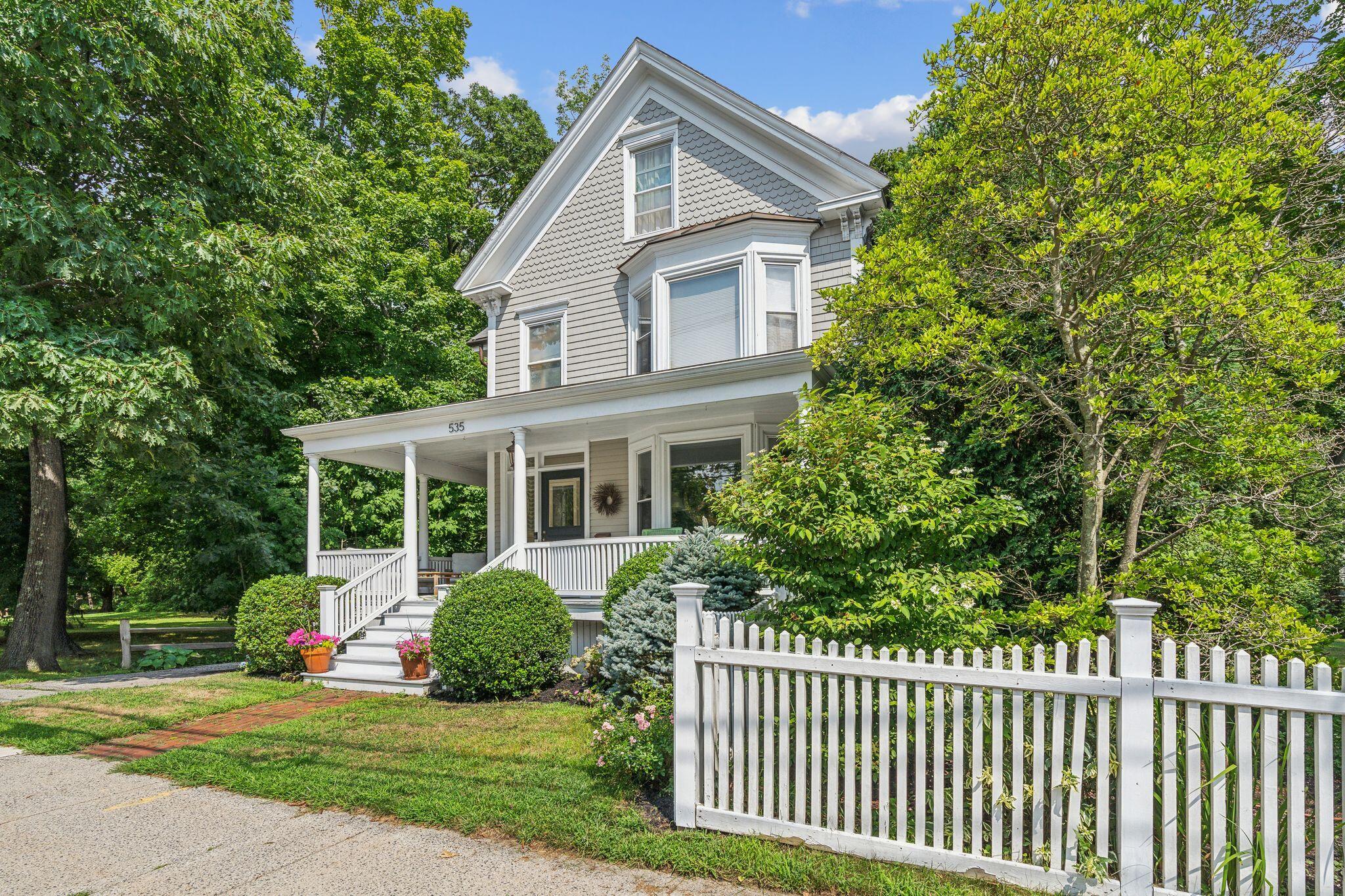 535 Stevens Avenue