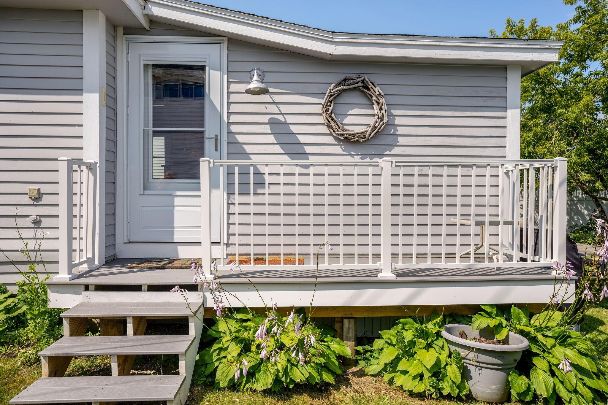 20 Jones Creek Drive, A