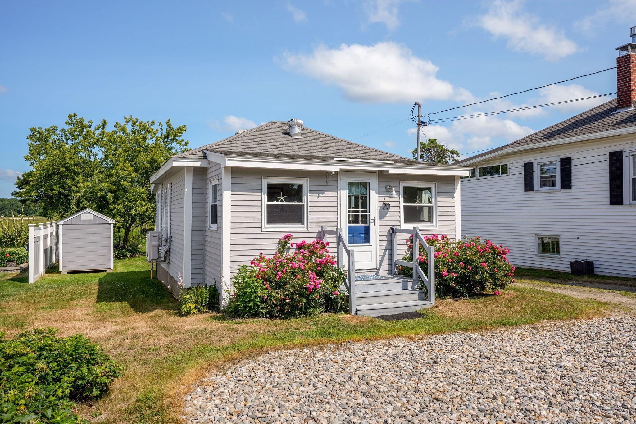 20 Jones Creek Drive, A