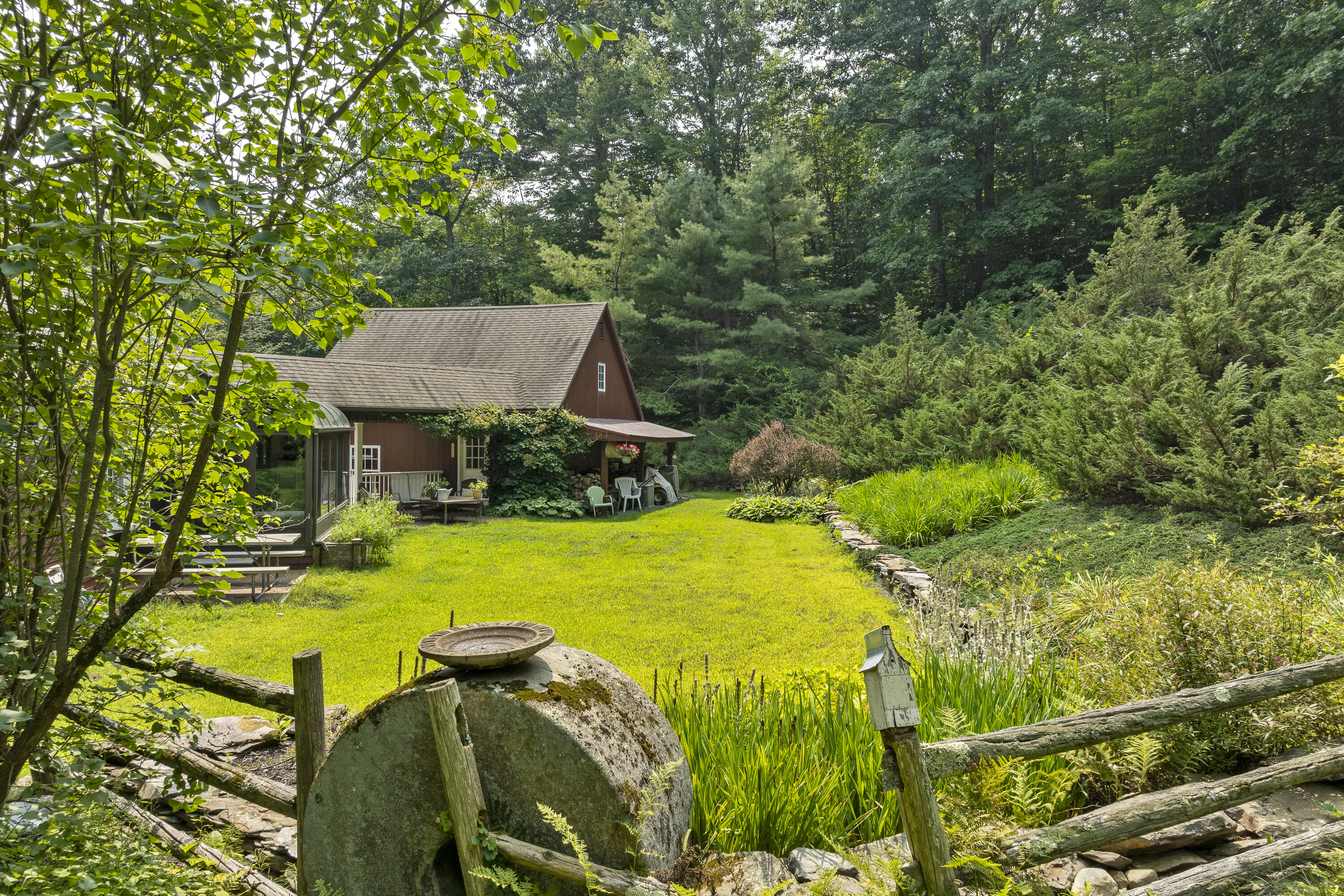 13 High Bluffs Road