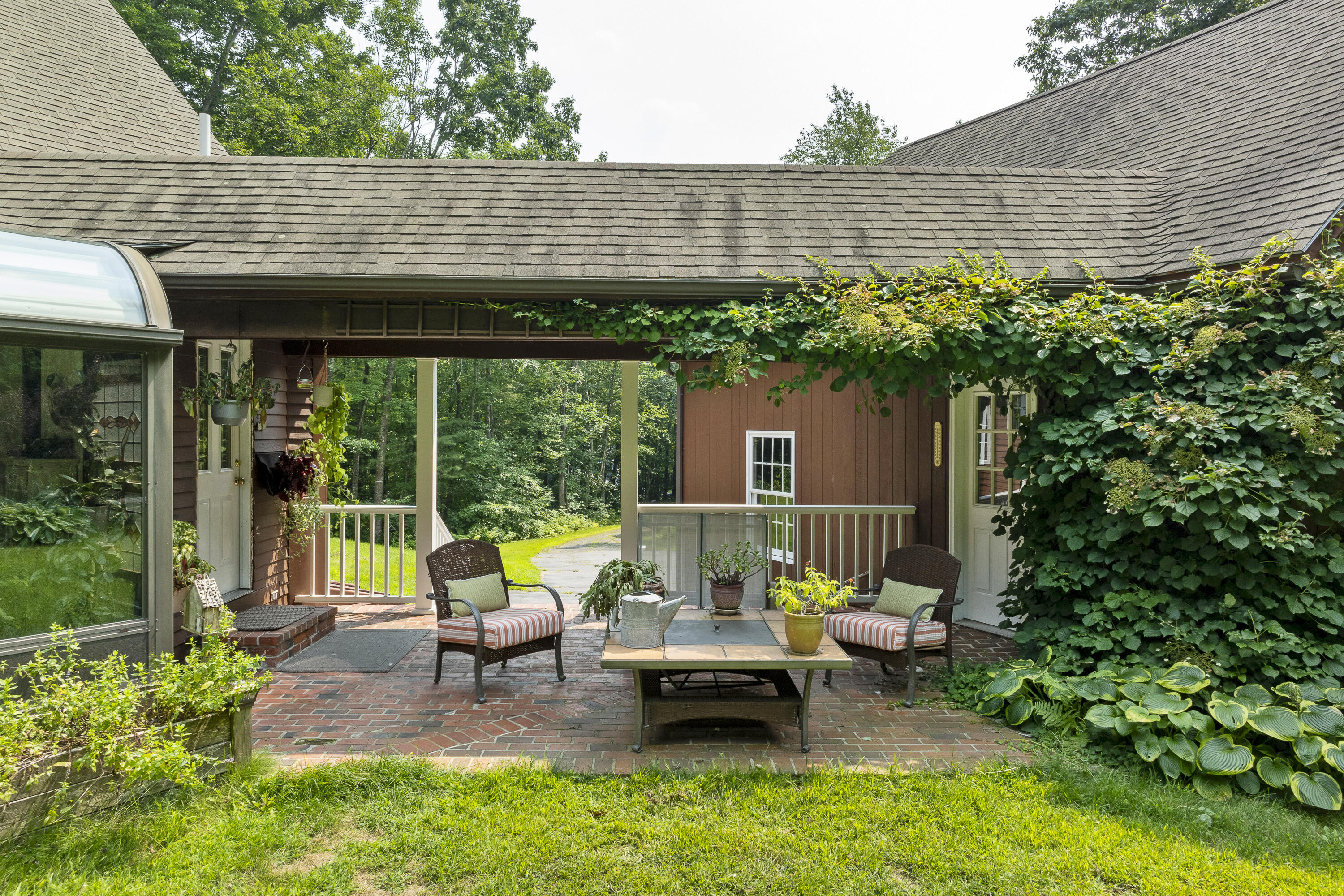 13 High Bluffs Road