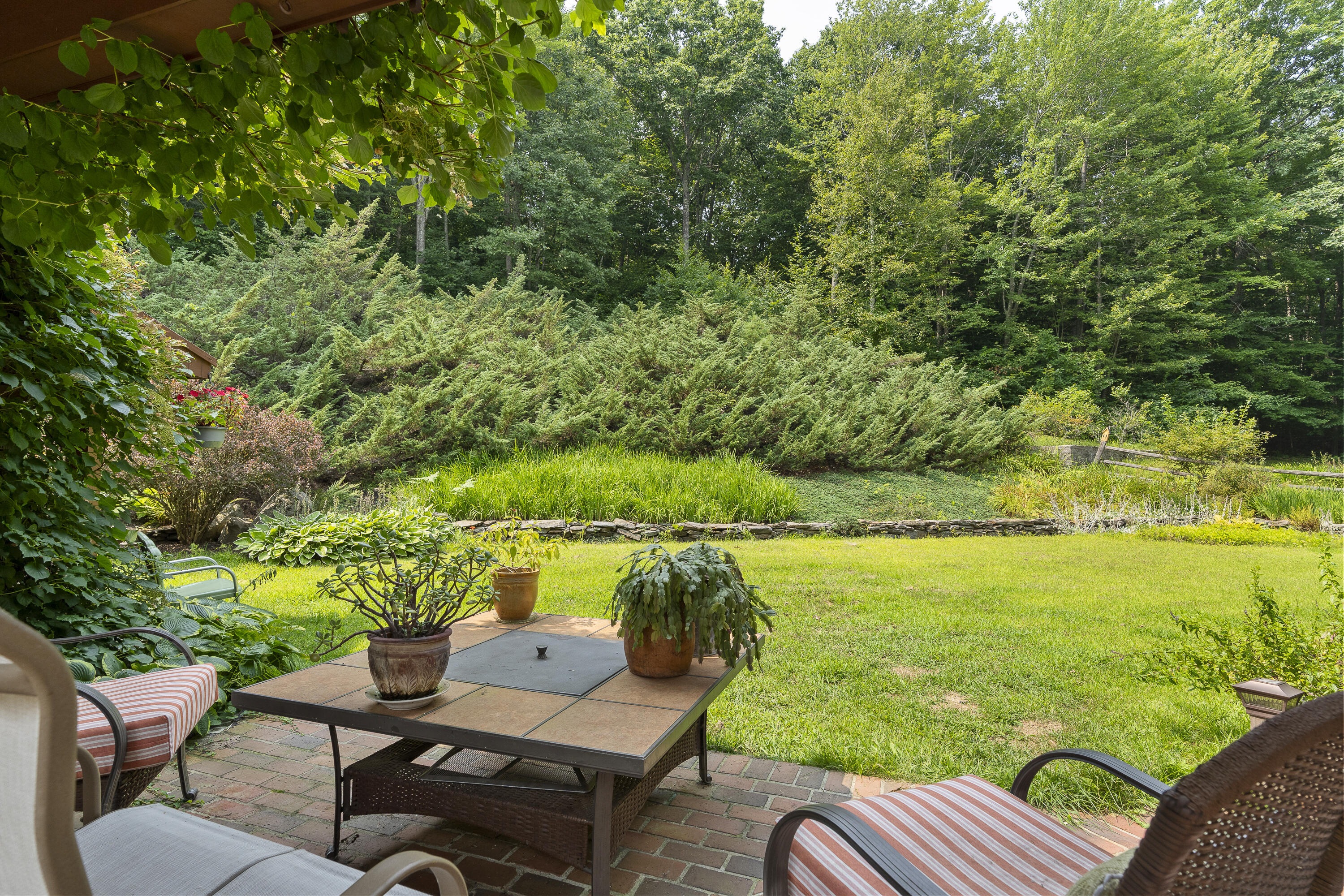 13 High Bluffs Road