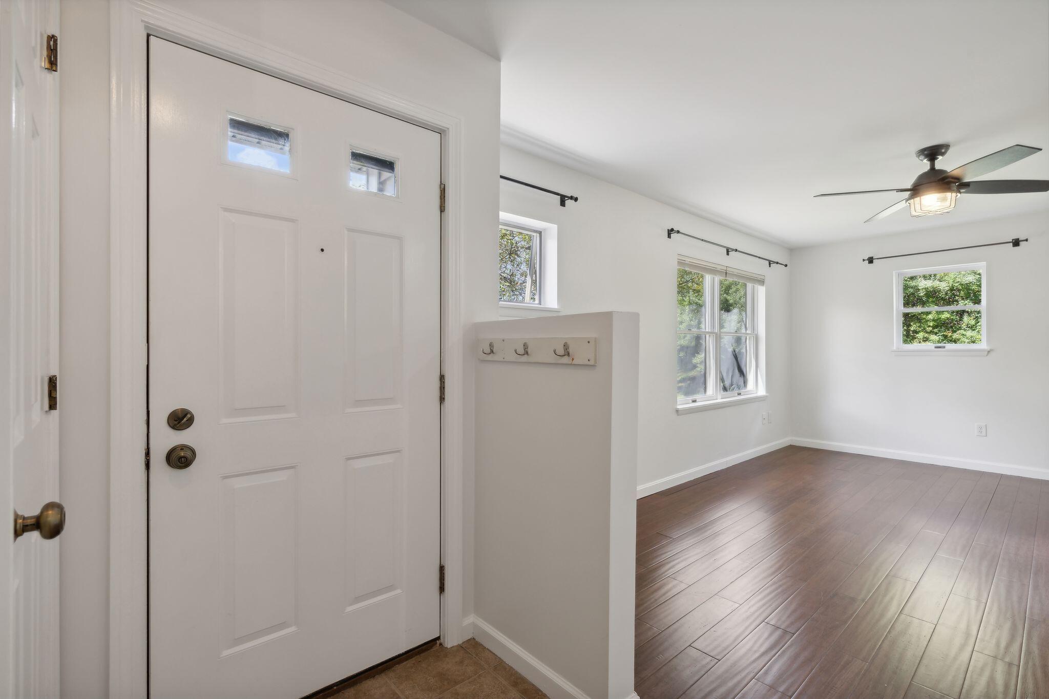 43 Glenridge Drive, 43