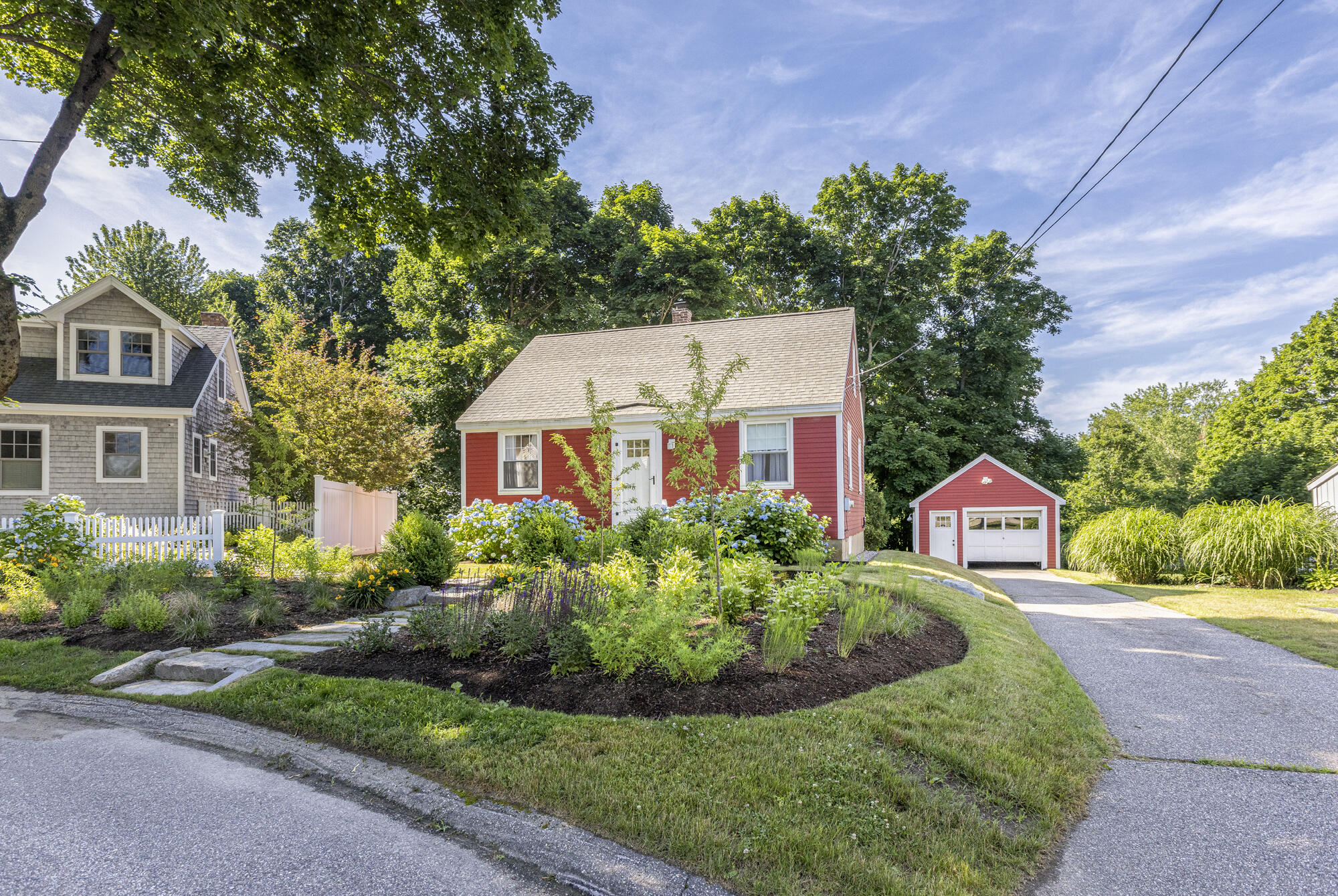 24 Farm Hill Road
